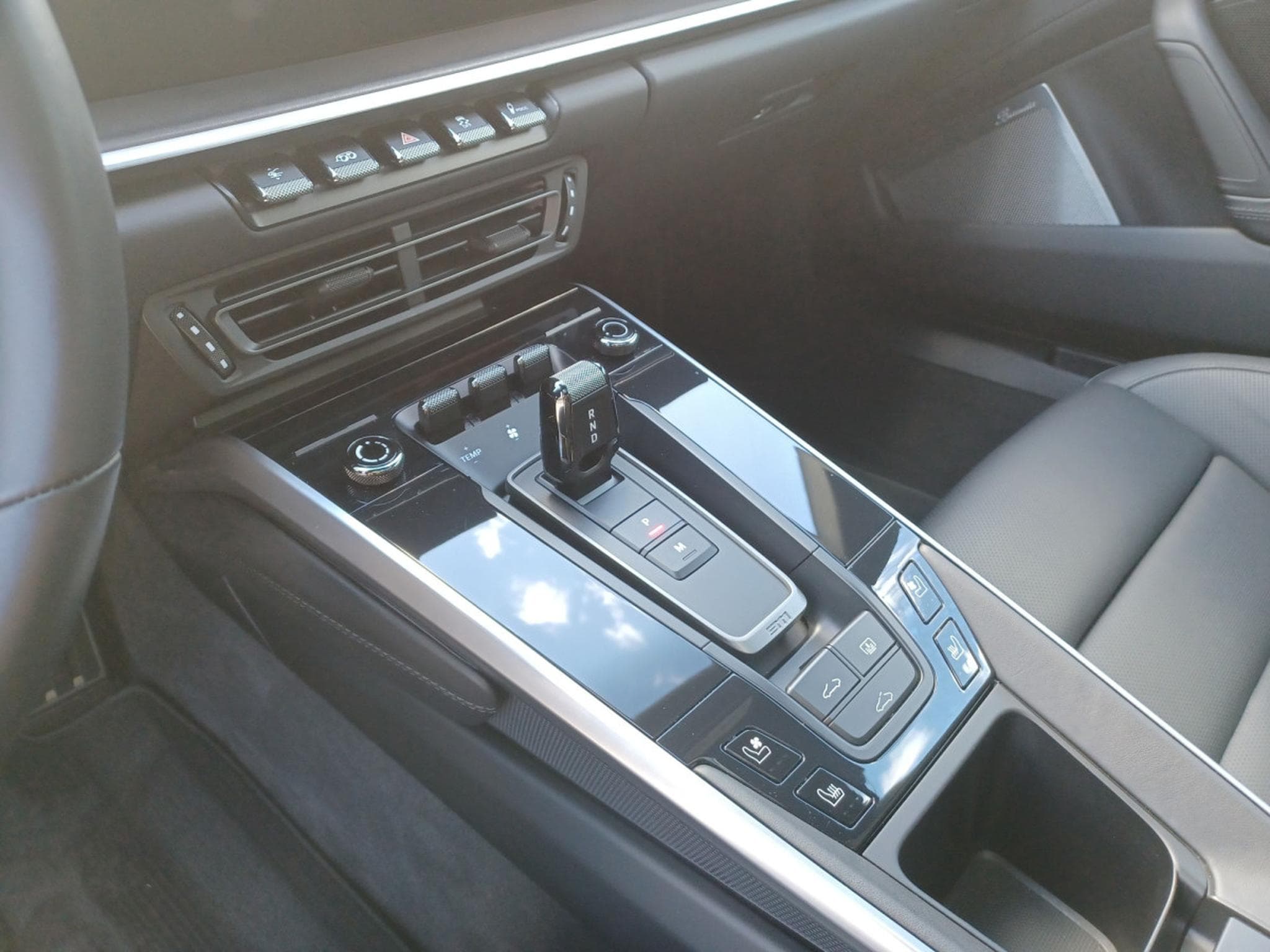 Porsche 911 Turbo S (2024) - Photo 12