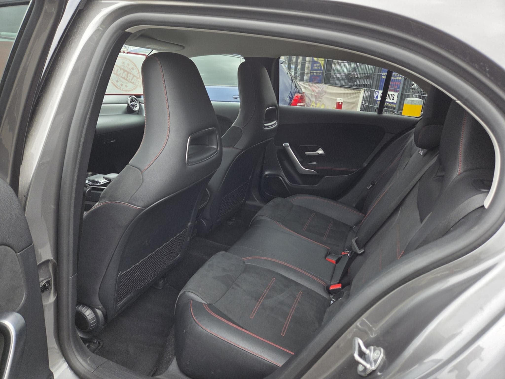 Mercedes A 250 AMG - LINE 4MATIC 7G-DCT 224CV (2019) - Photo 18