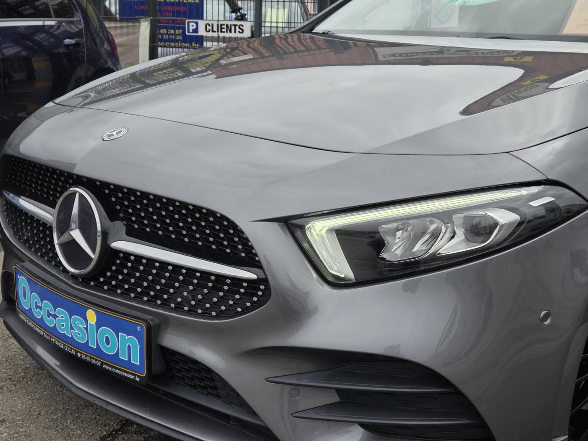 Mercedes A 250 AMG - LINE 4MATIC 7G-DCT 224CV (2019) - Photo 2