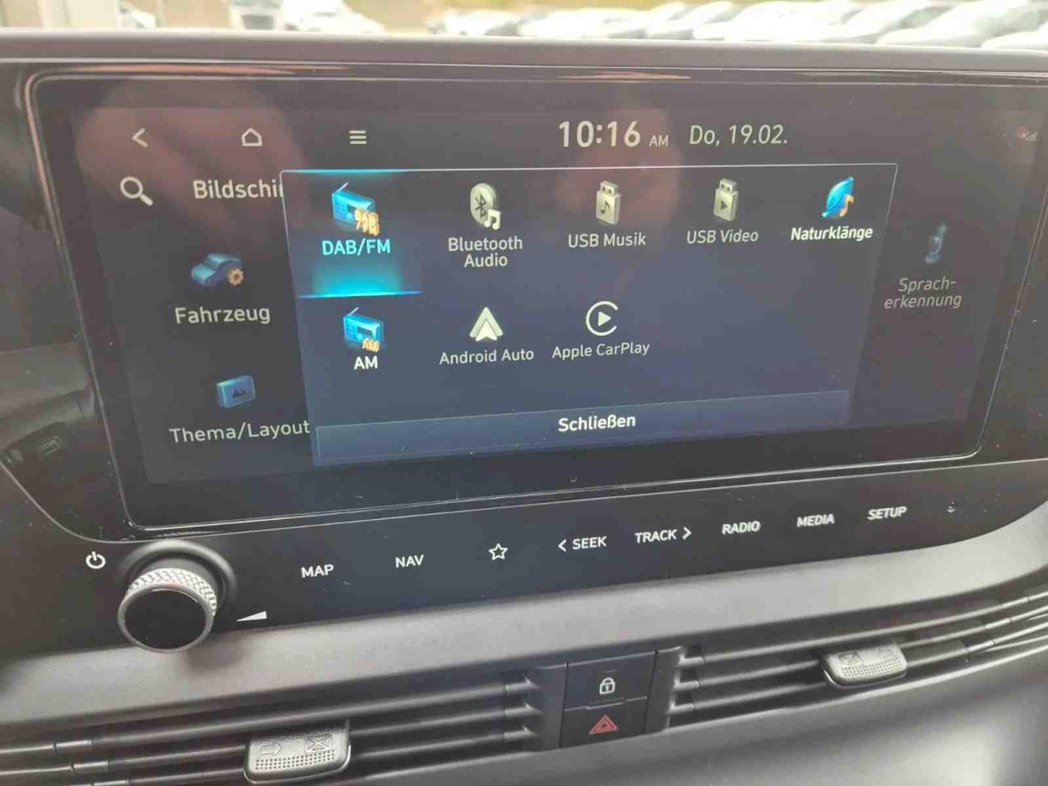 Hyundai i20 1.0T-GDI 90 AT Trend (2026) - Photo 16