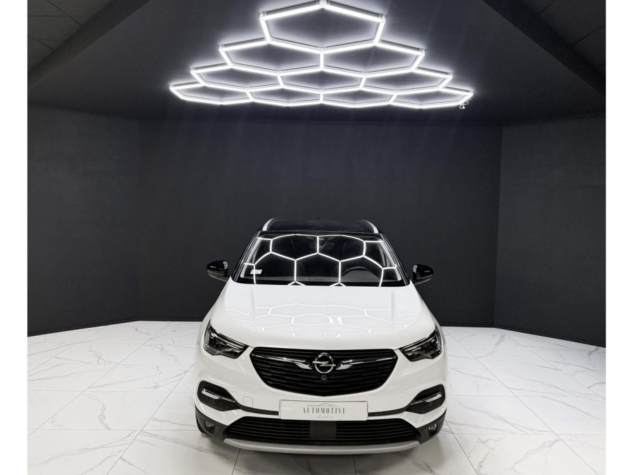 Opel Grandland Hybrid4 300 (2020) - Foto 8