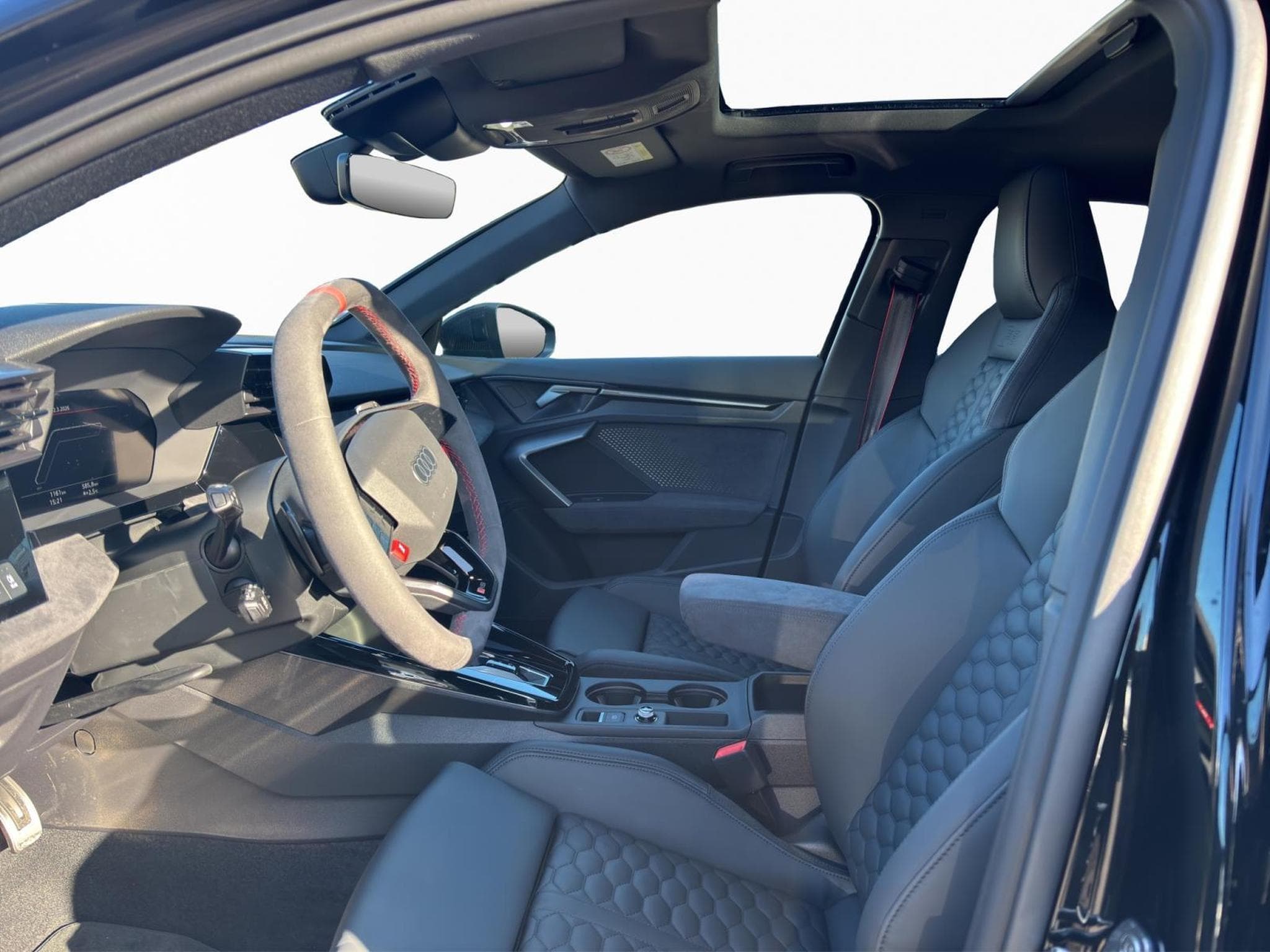 Audi RS3 Sportback (2026) - Photo 8