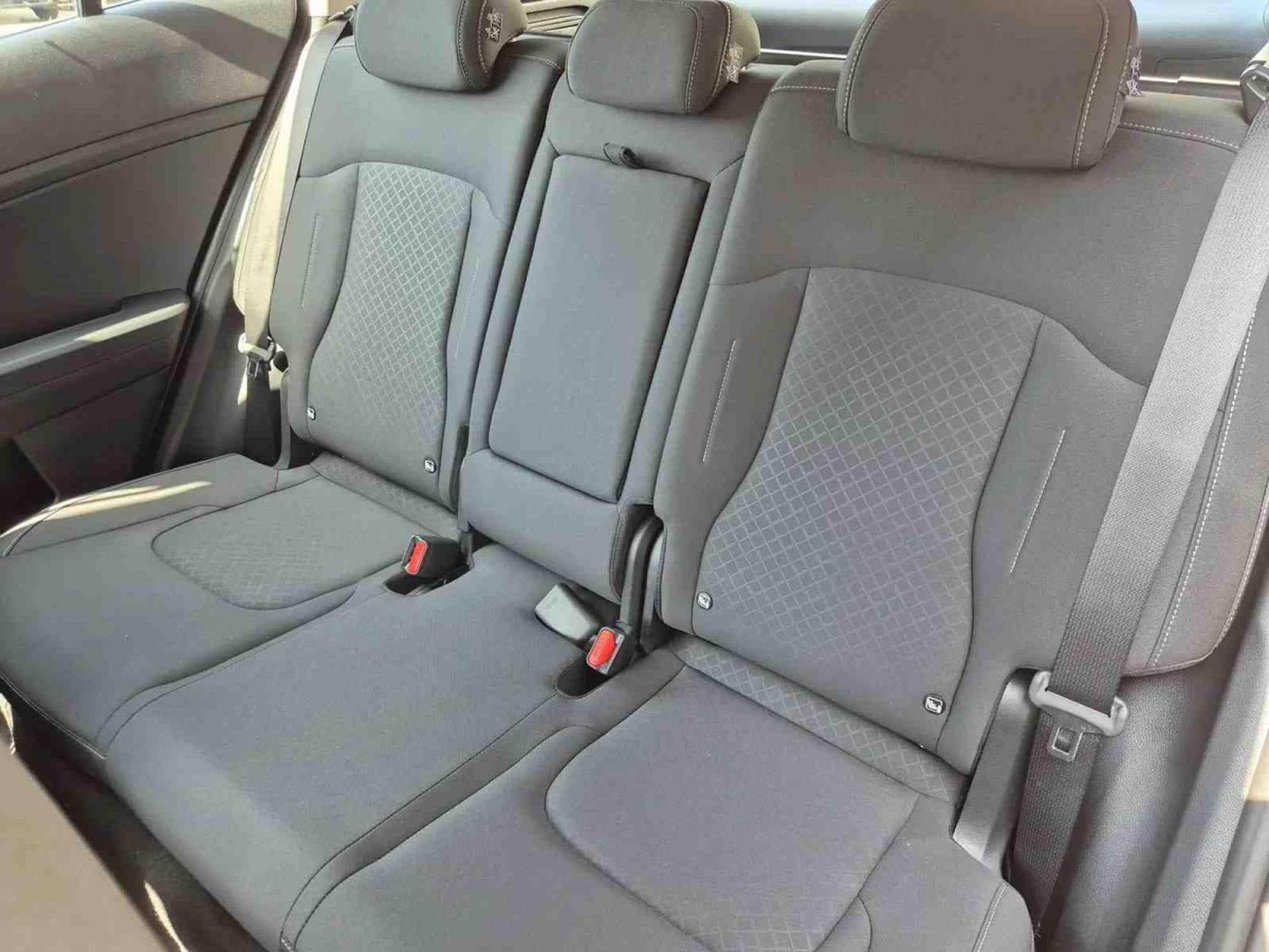 Kia Sportage 1.6 T-GDI AUTO 150 Vision (2026) - Foto 9