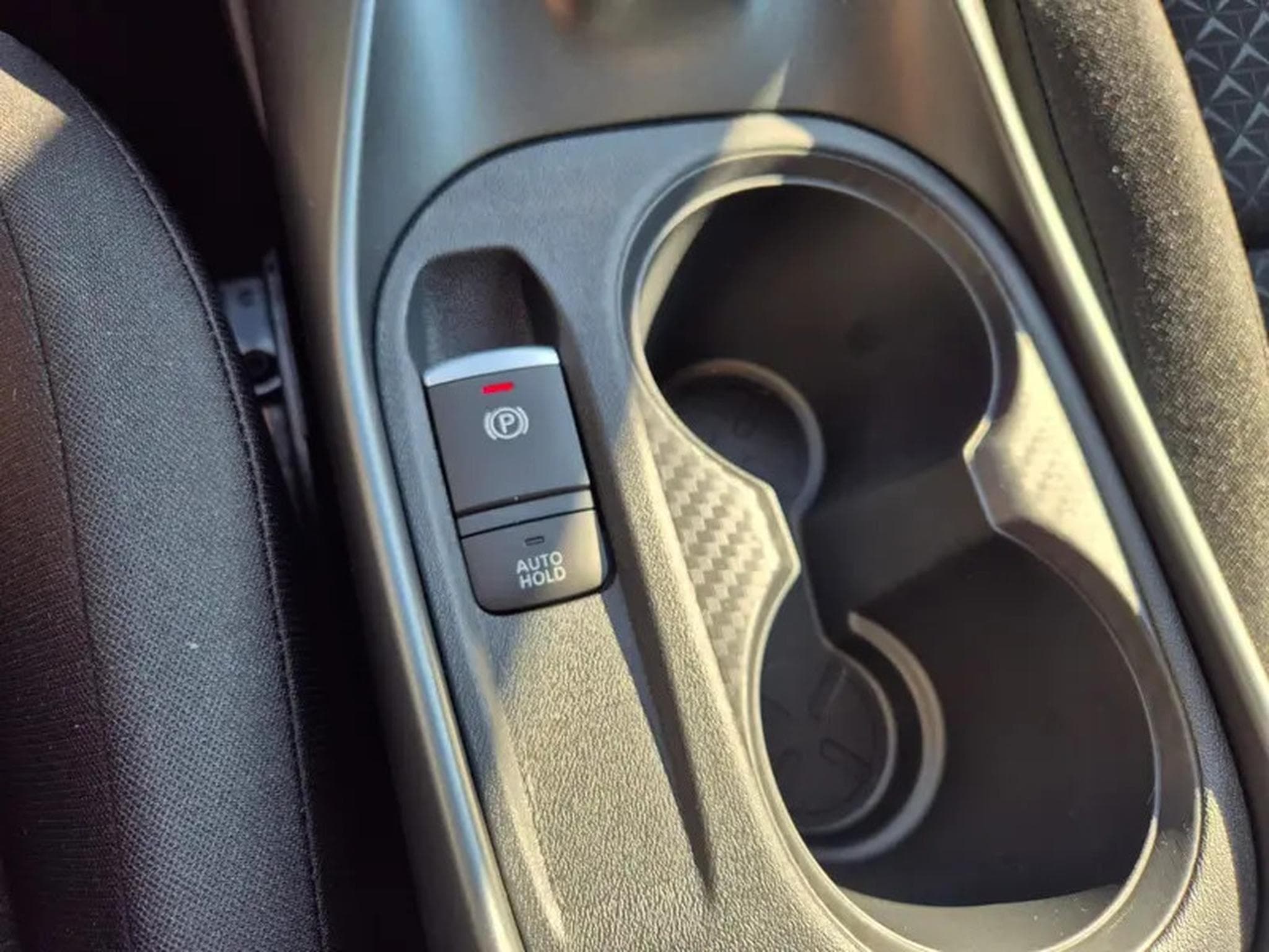 Nissan Juke 1.0 DIG-T 114 Acenta (2026) - Photo 21