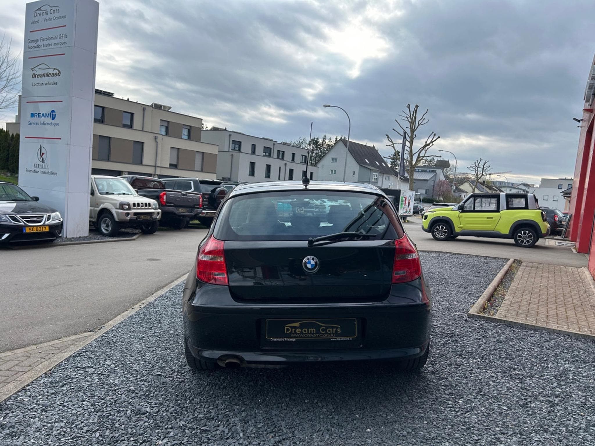 BMW 118 118I 143CV 1ERE MAIN (2008) - Foto 4