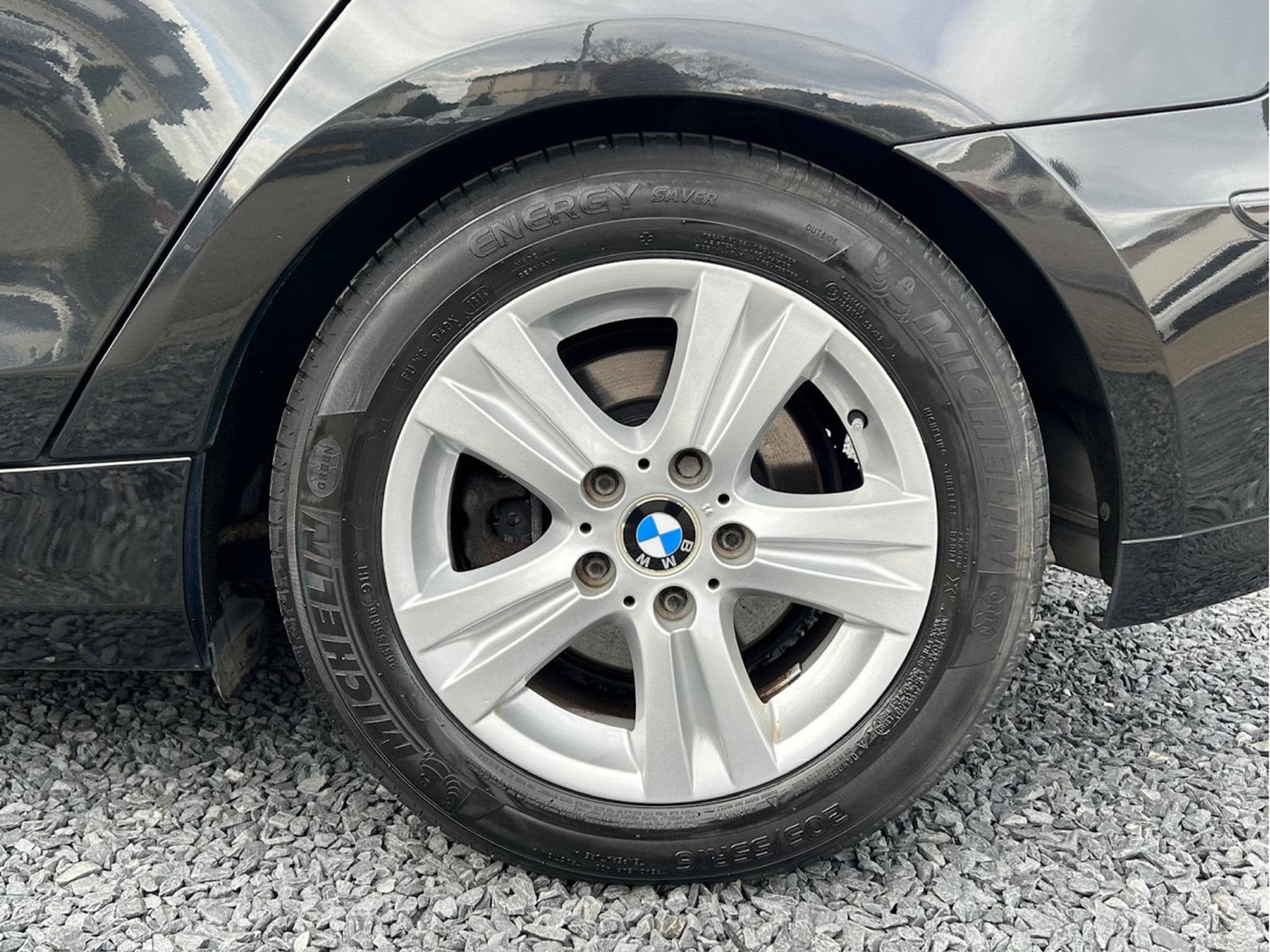 BMW 118 118I 143CV 1ERE MAIN (2008) - Foto 8