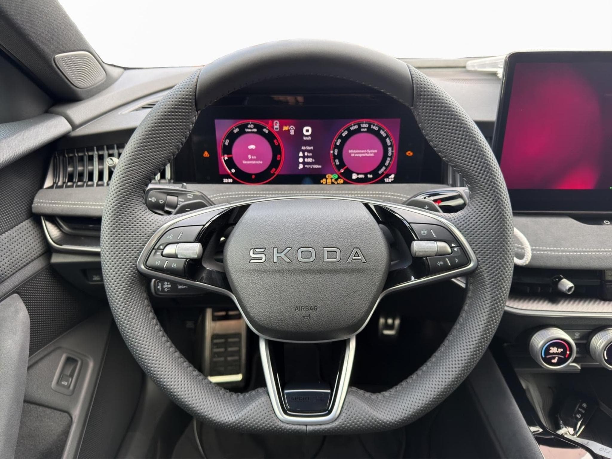 Skoda Superb Sportline (2026) - Foto 10