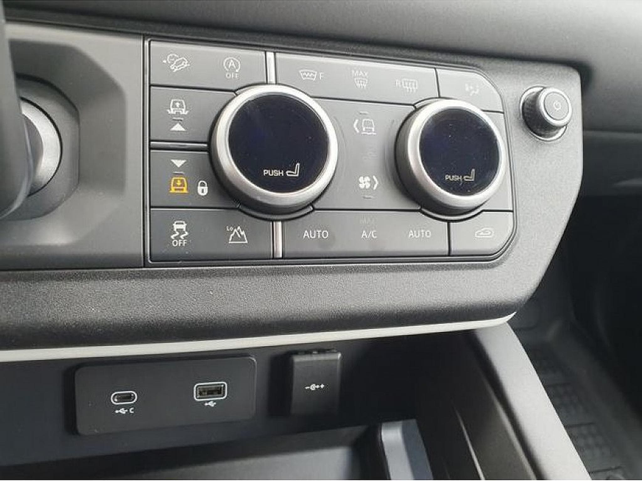 Land-Rover Defender (2025) - Foto 13