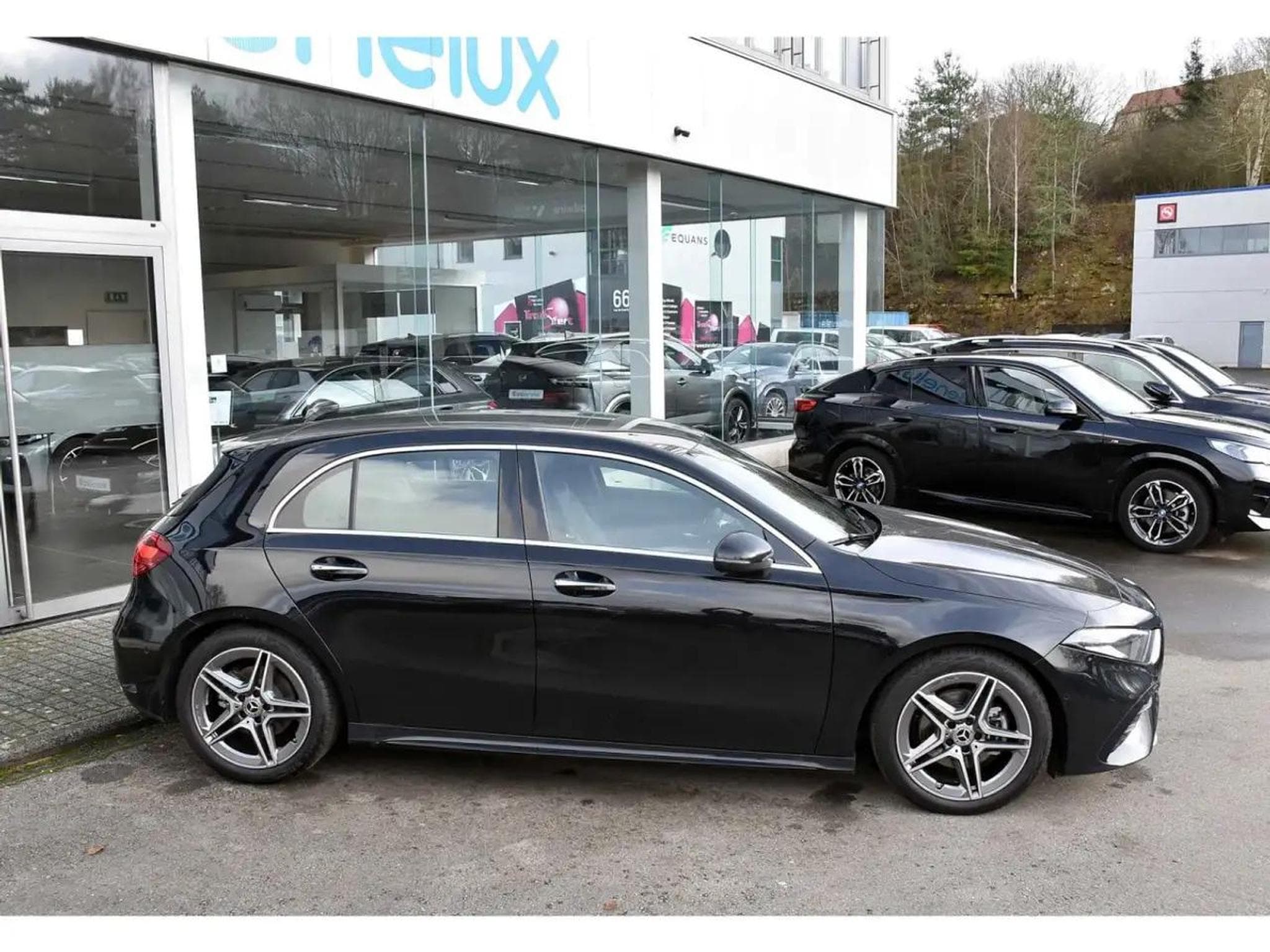 Mercedes GLA 200 (2025) - Photo 3