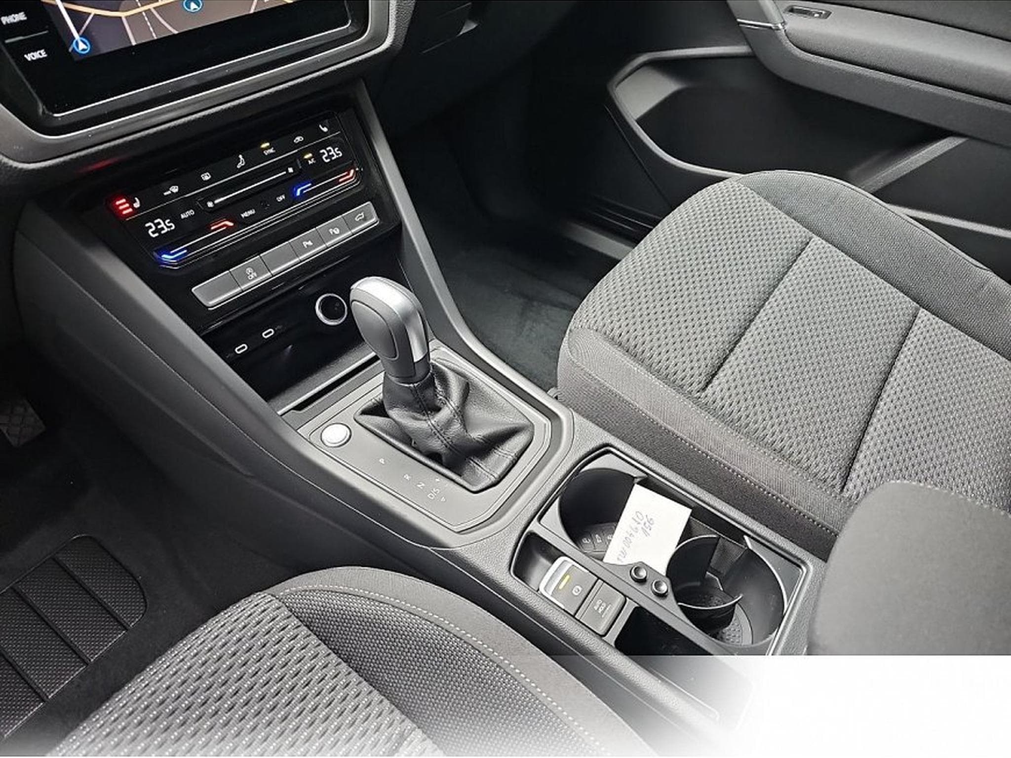 VW Touran (2026) - Photo 11