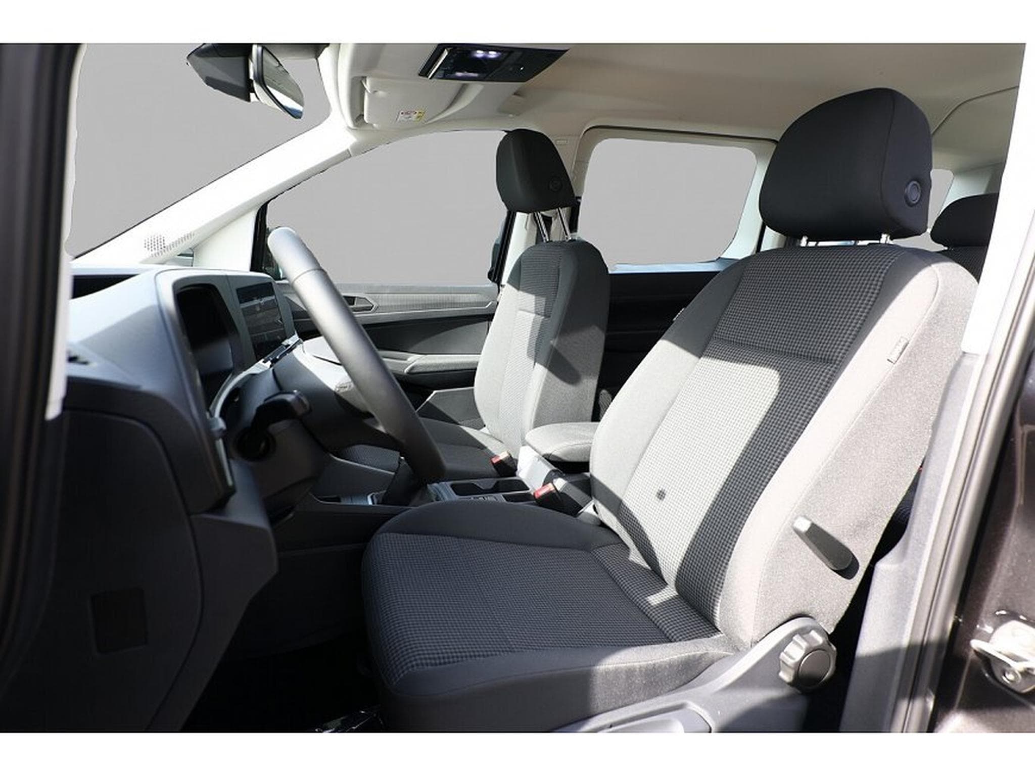 VW Caddy (2025) - Photo 5