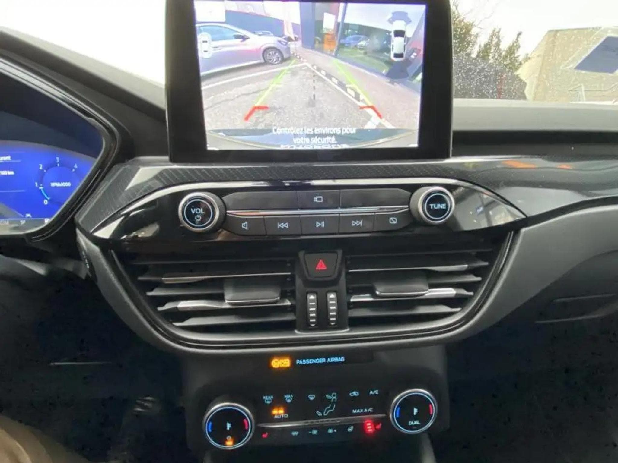 Ford Kuga (2024) - Photo 13