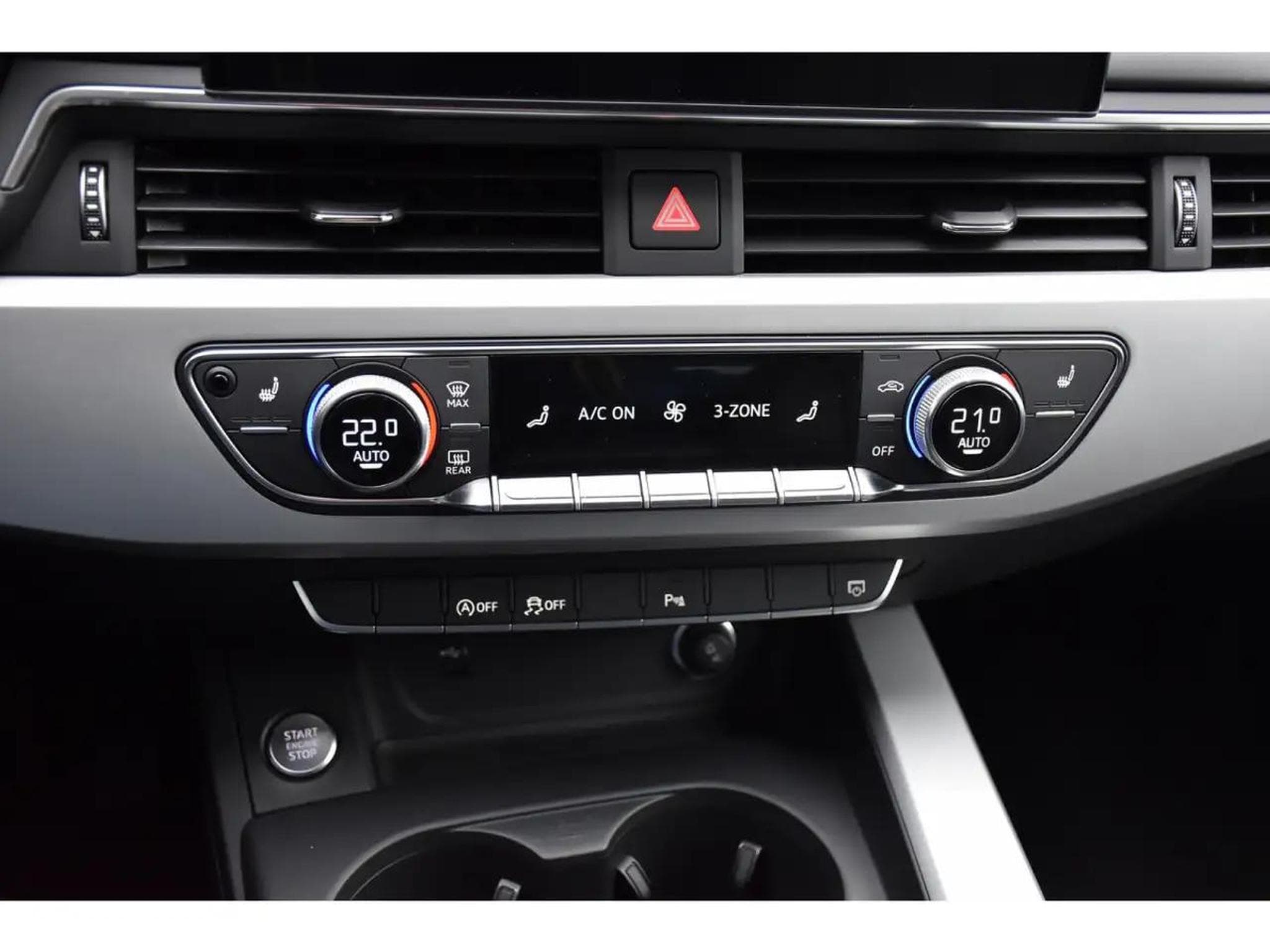 Audi A4 (2024) - Photo 16