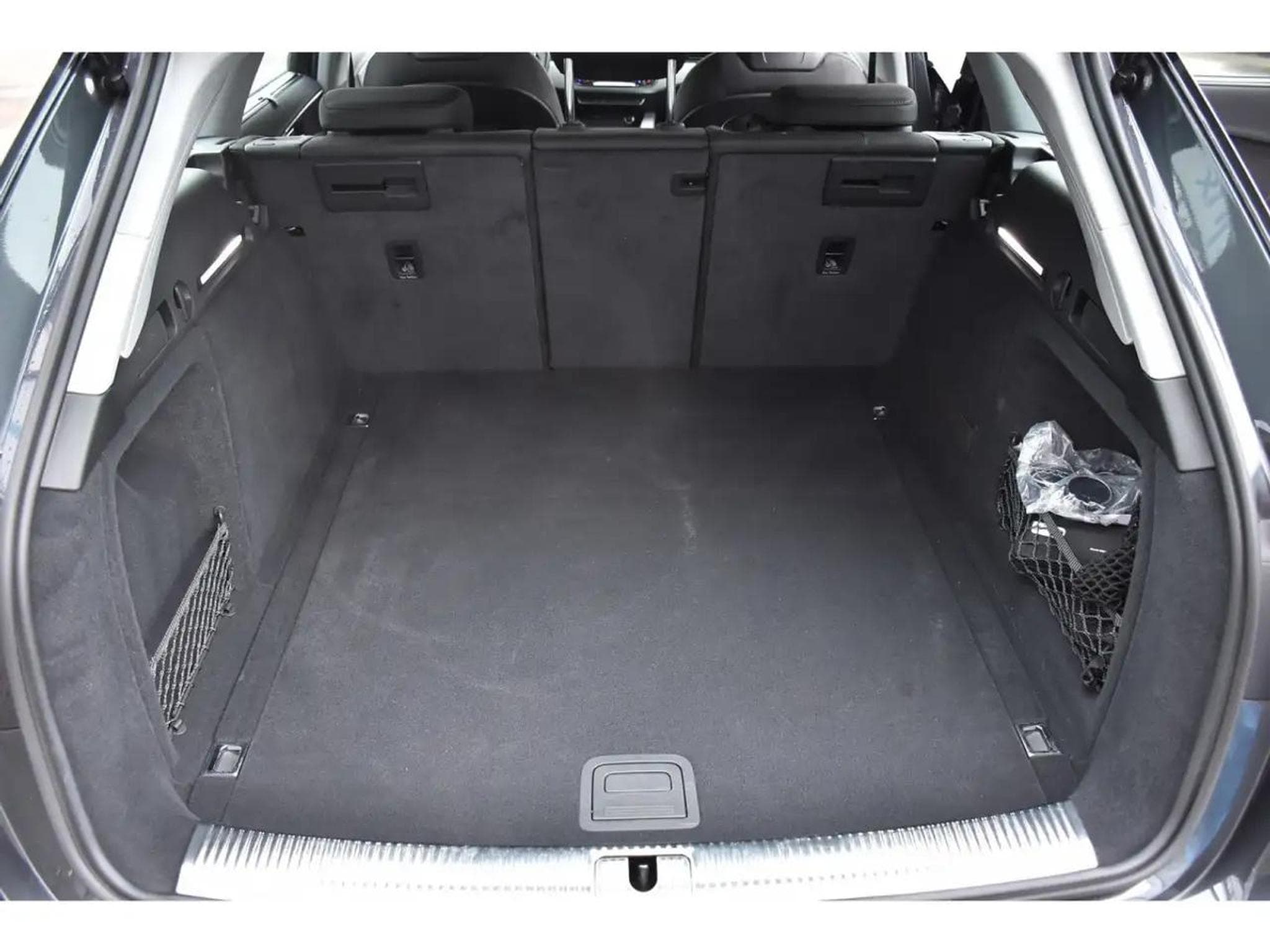 Audi A4 (2024) - Photo 21