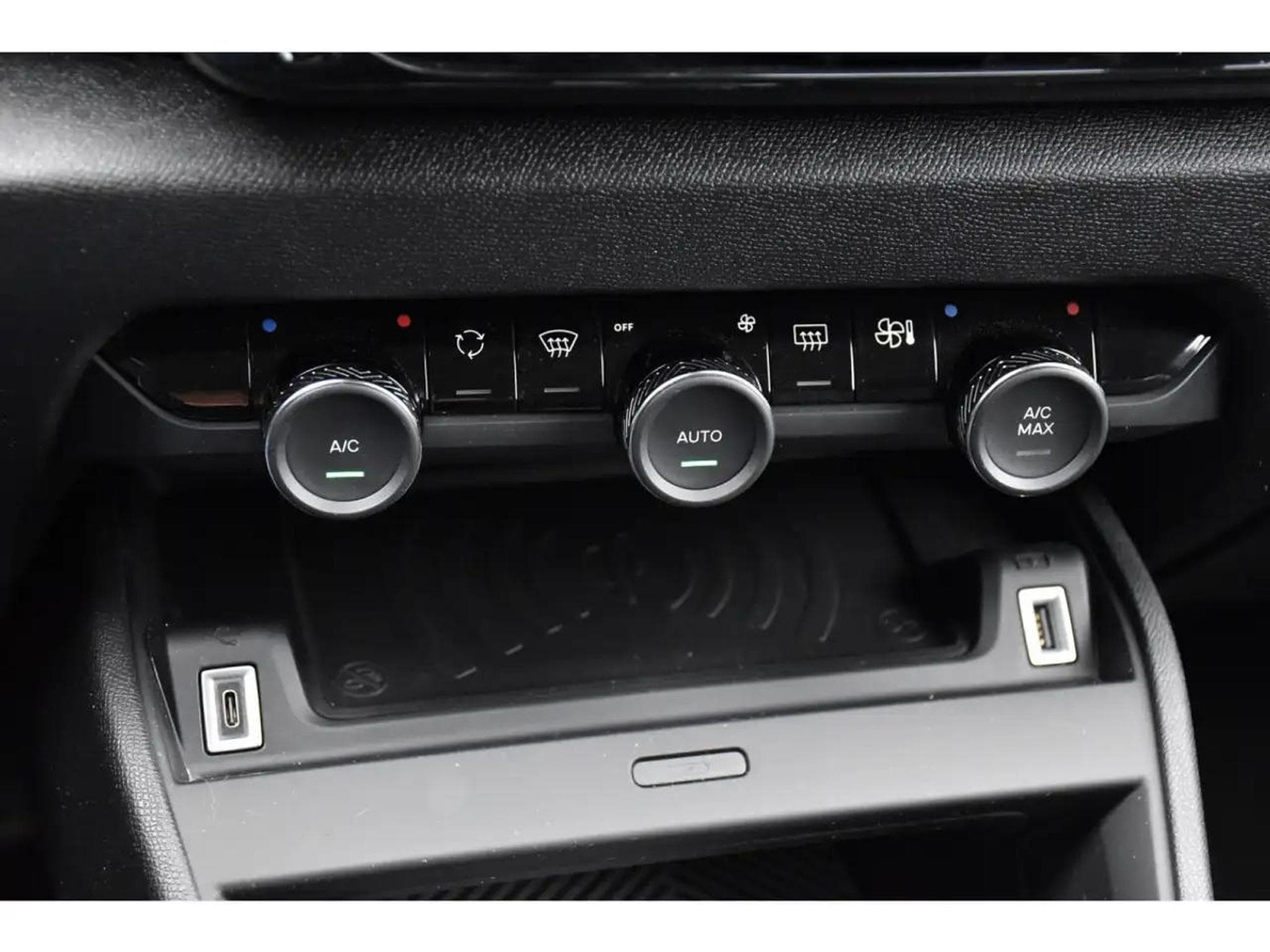 Citroën C4 (2024) - Photo 22