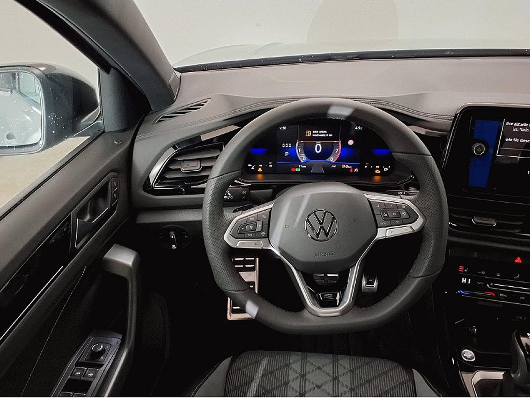 VW T-Roc (2025) - Photo 12