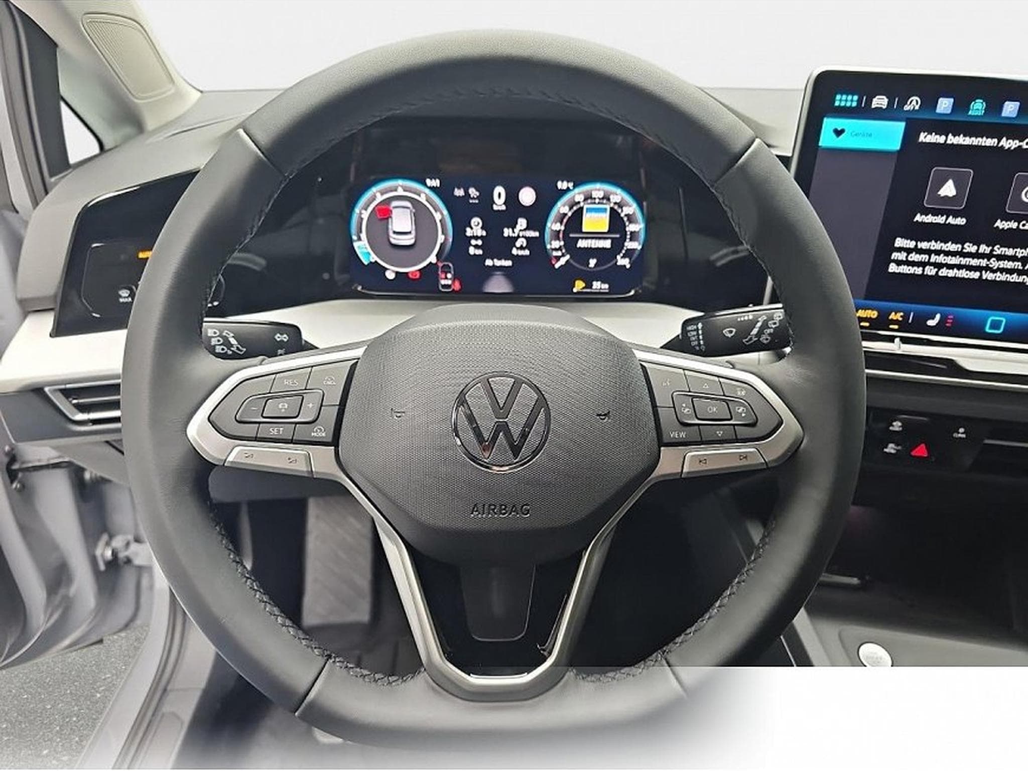 VW Golf (2026) - Photo 12