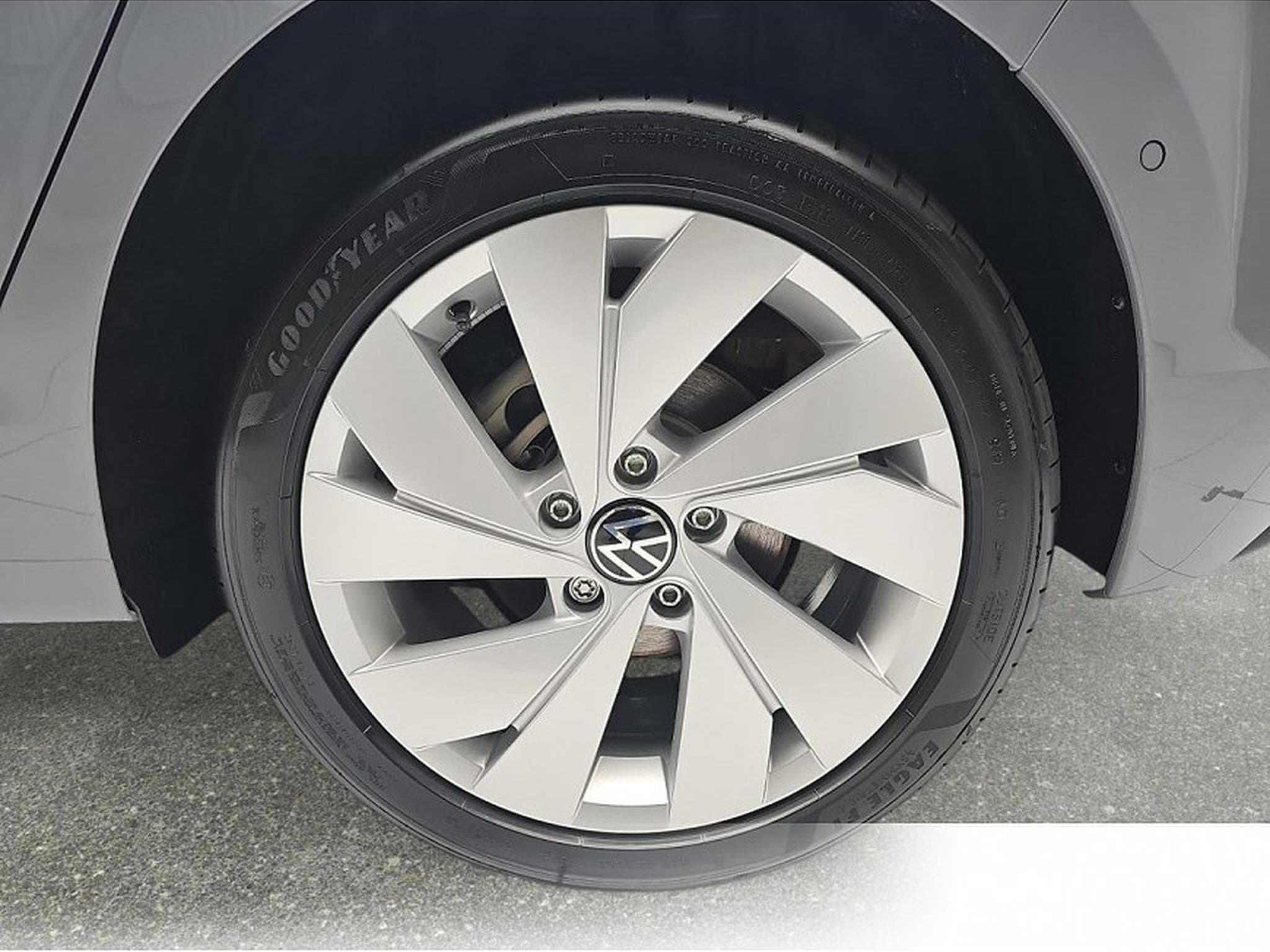 VW Golf (2026) - Photo 5