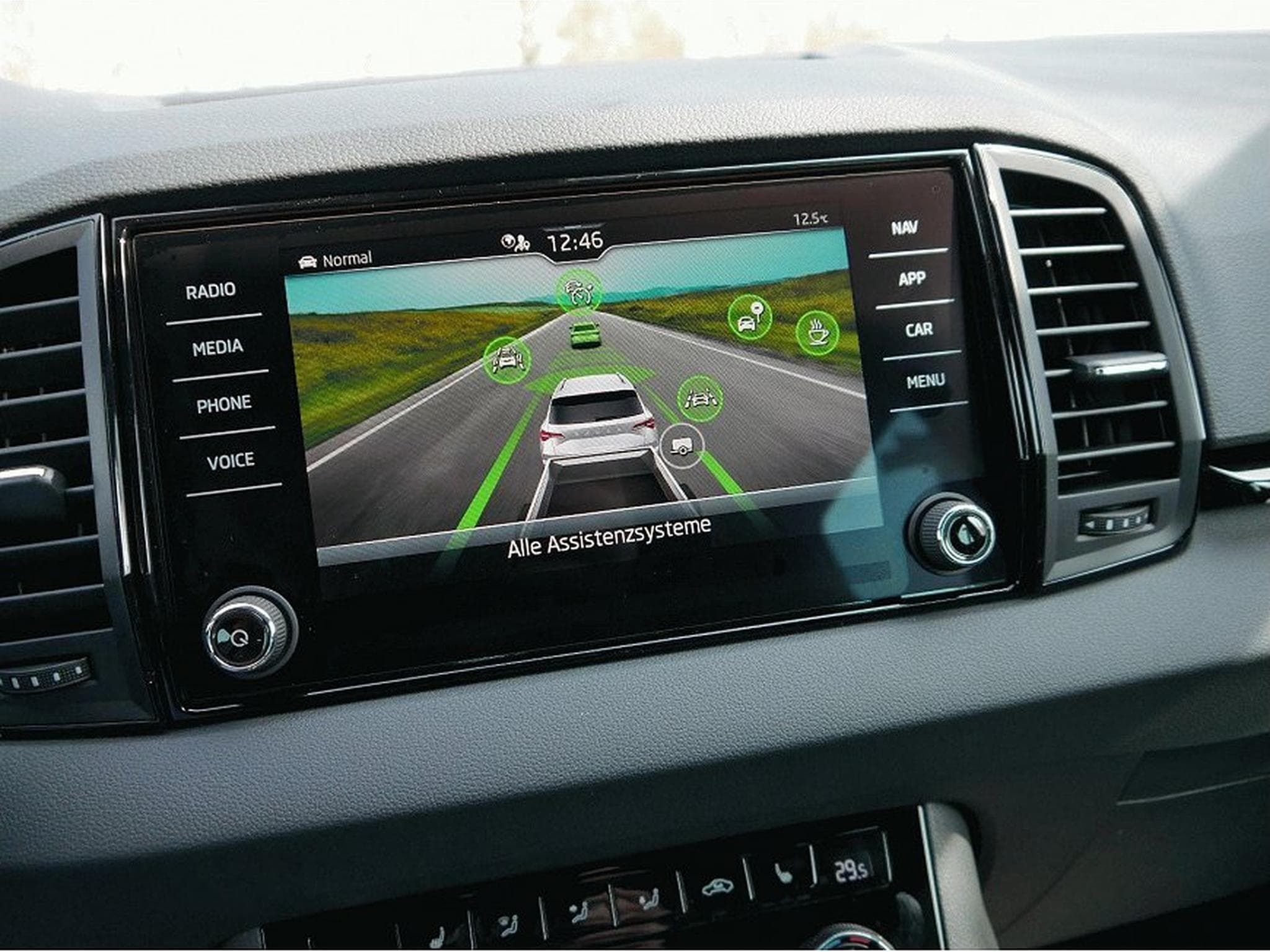 Skoda Karoq (2026) - Photo 14