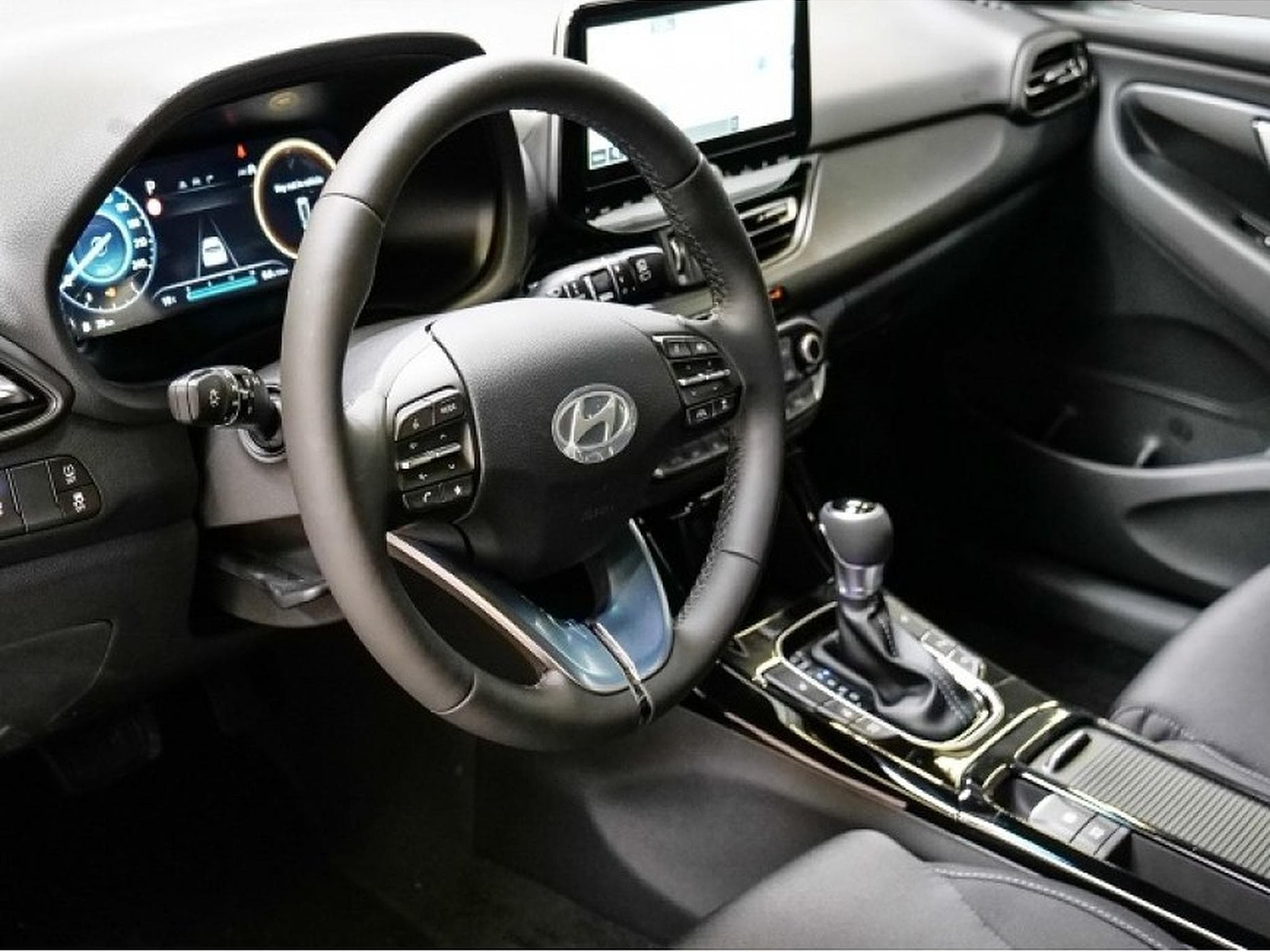 Hyundai i30 (2024) - Photo 3