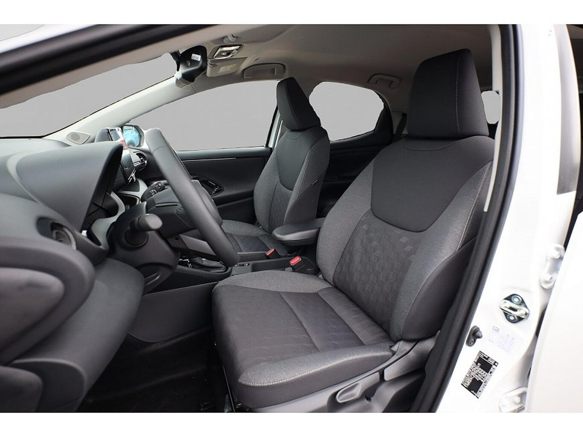 Toyota Yaris (2025) - Photo 5