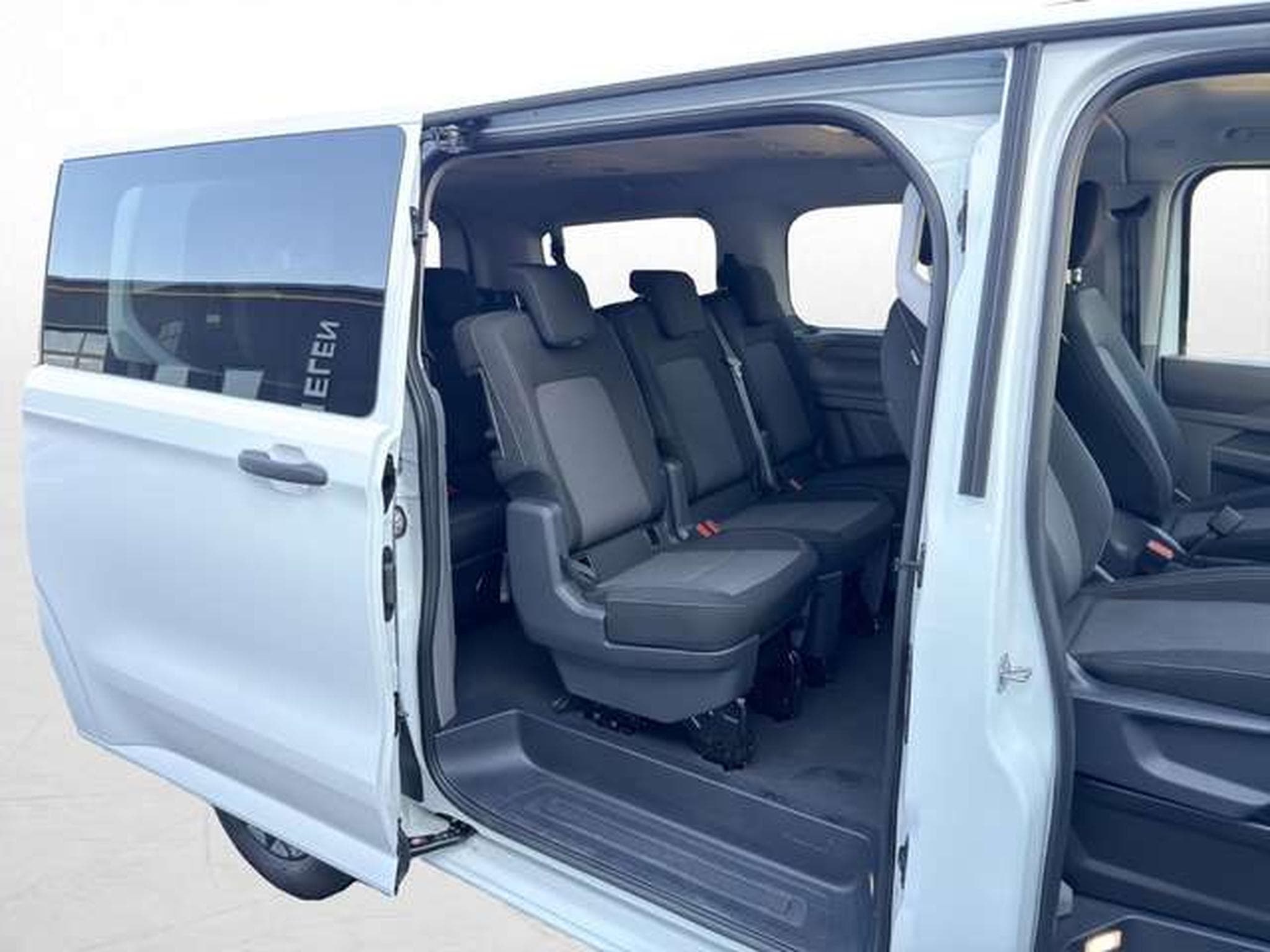 VW T7 /Kamera/PDC v+h/Alu/Sunset (2025) - Photo 9