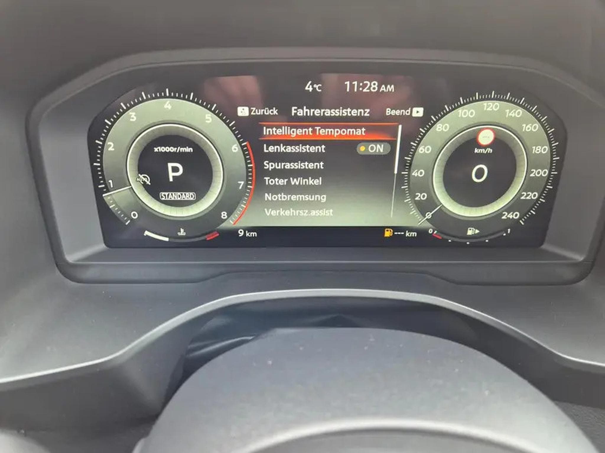 Nissan Qashqai 1.3 DIG-T MHEV 158 X-tronic Tekna Premium (2026) - Photo 11