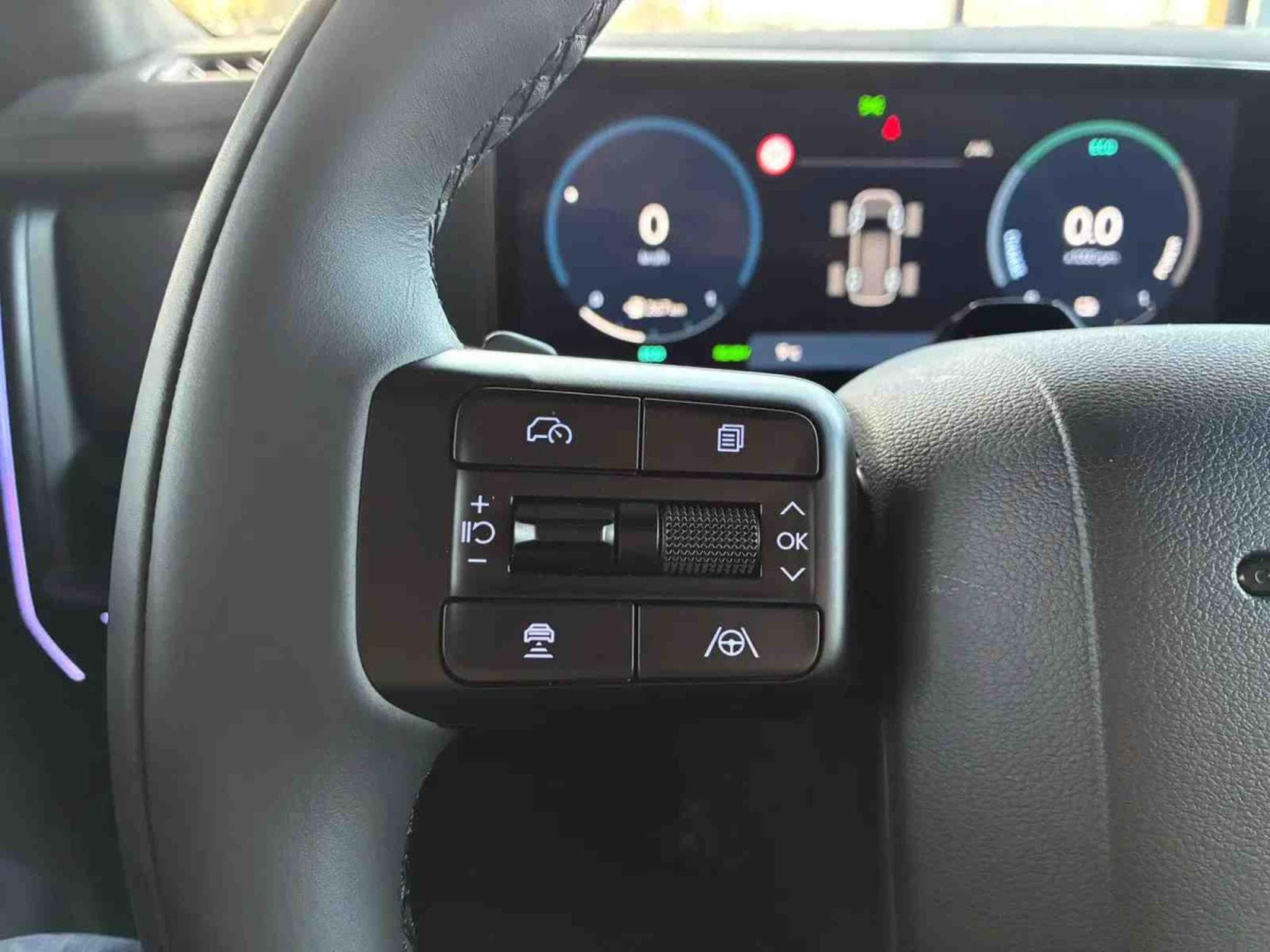 Hyundai Santa Fe 1.6 T-GDI PHEV 258 DCT Black Line (2026) - Photo 19