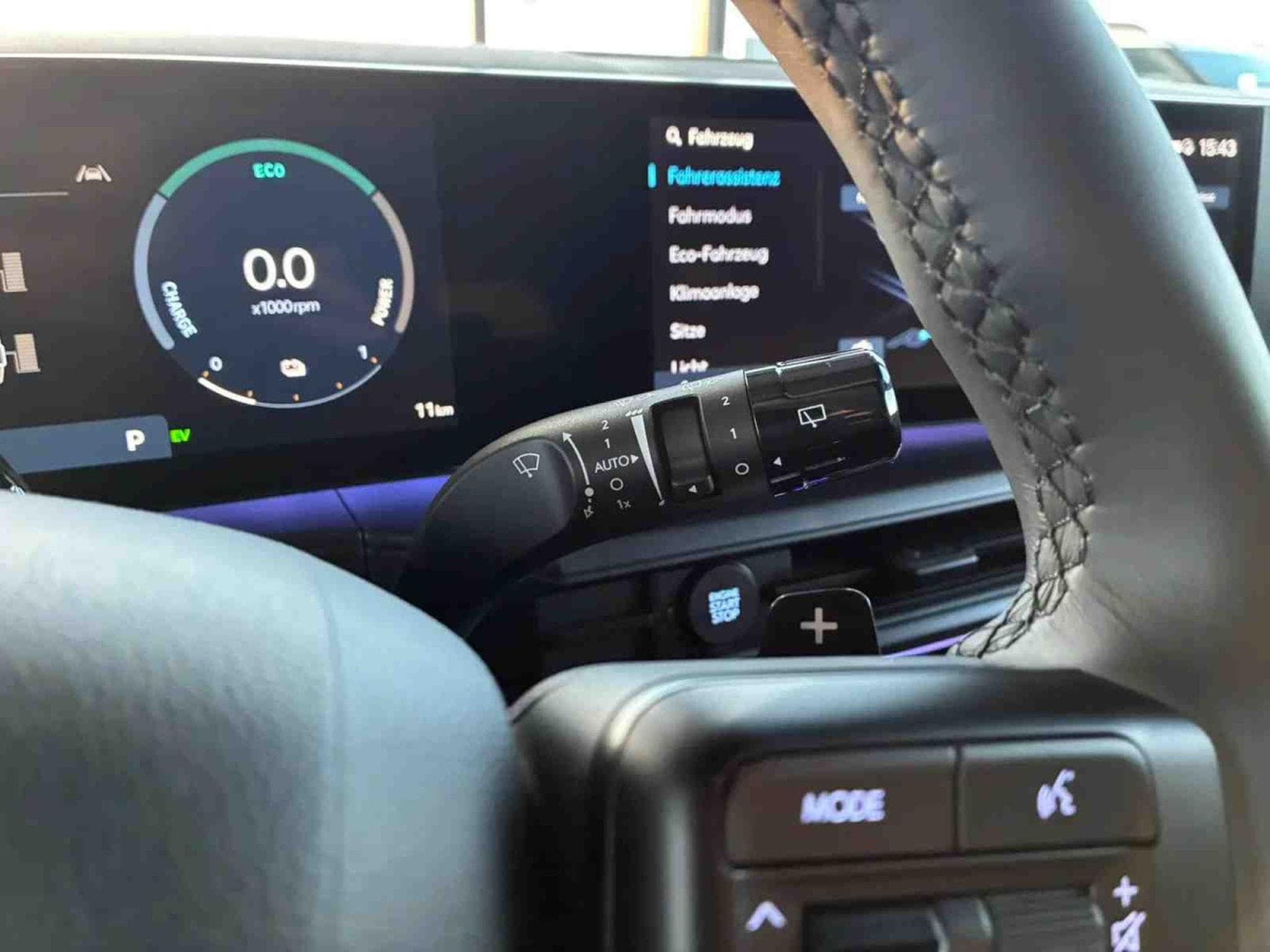 Hyundai Santa Fe 1.6 T-GDI PHEV 258 DCT Black Line (2026) - Photo 22