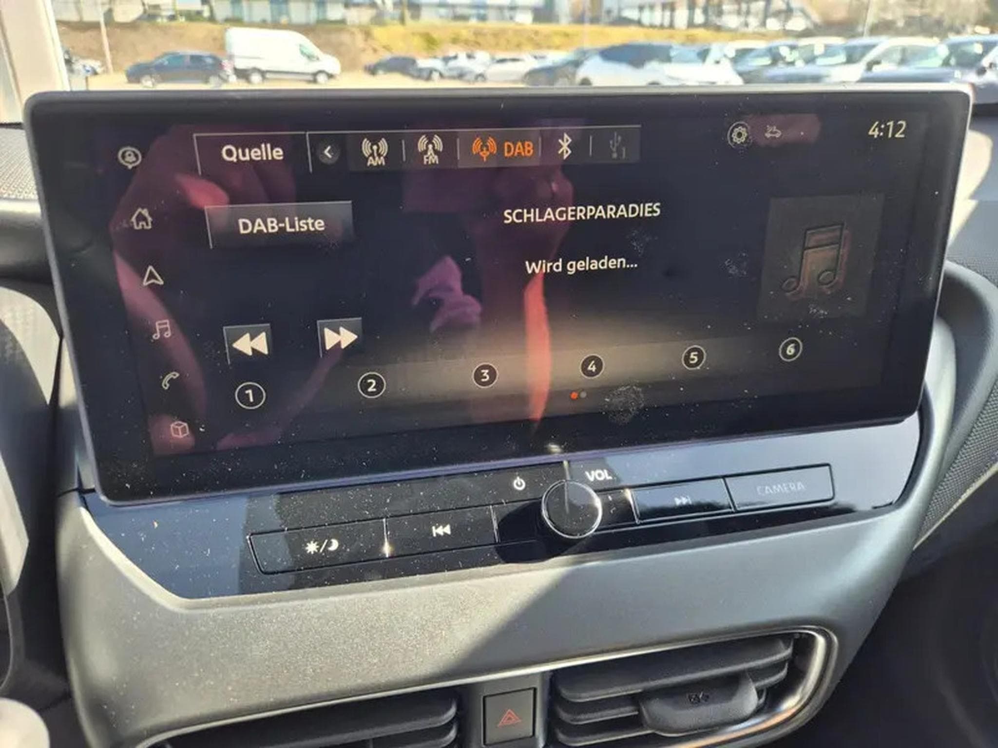 Nissan Juke 1.0 DIG-T 114 Auto N-Design (2026) - Photo 10