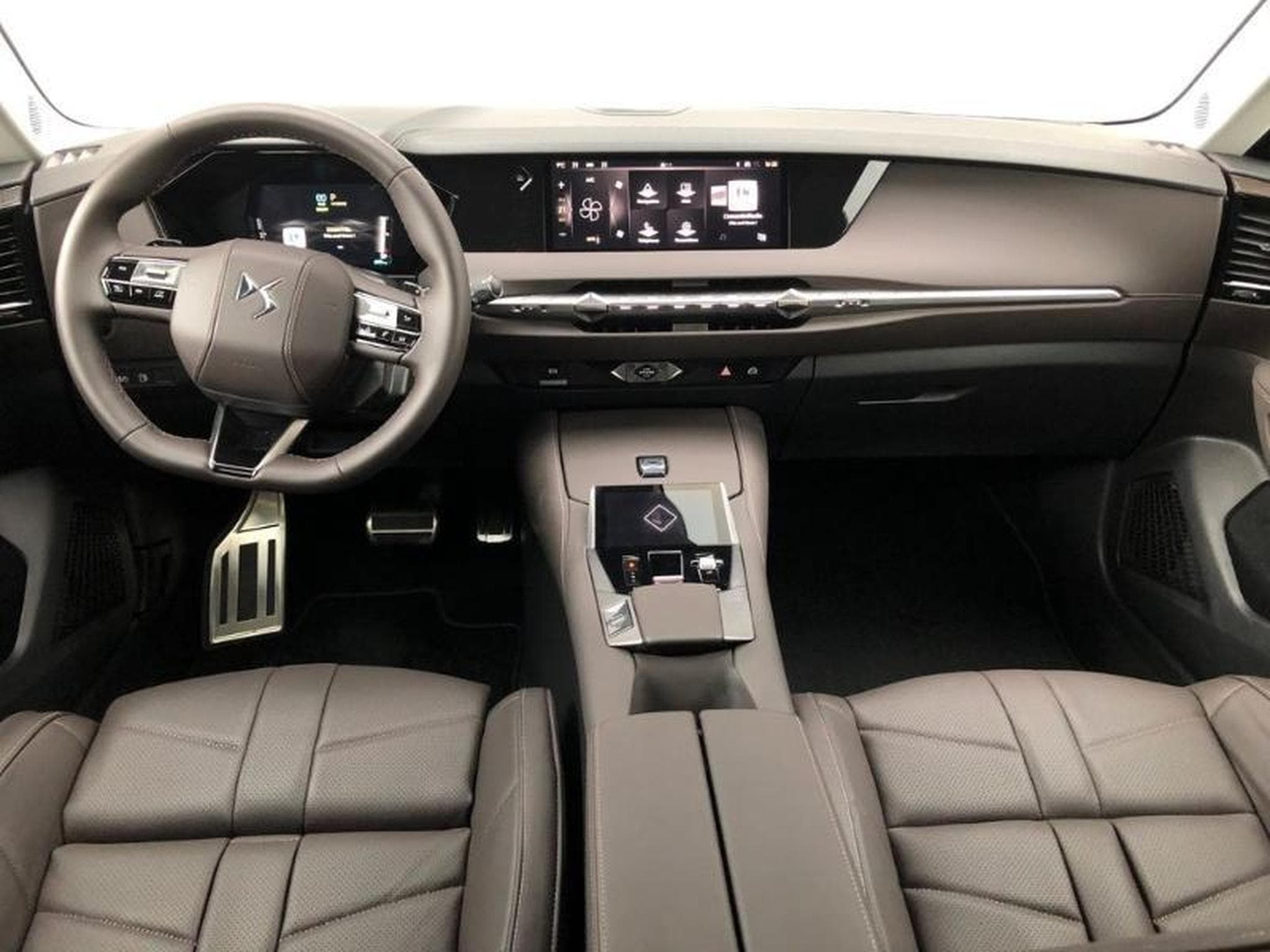 DS Automobiles DS4 E-TENSE 225ch Opéra (2023) - Foto 7