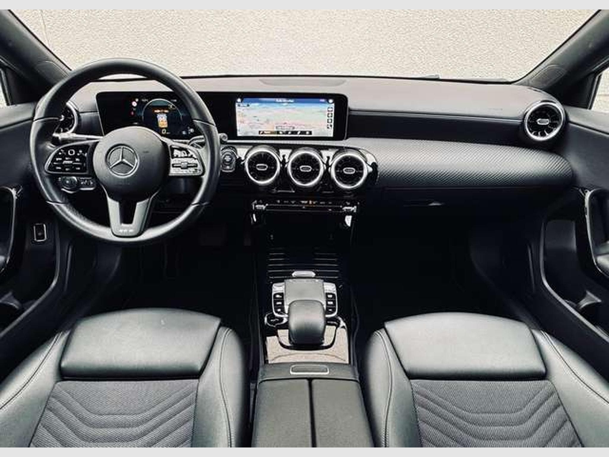 Mercedes A 180 A 180 d Business Solution (2020) - Photo 9