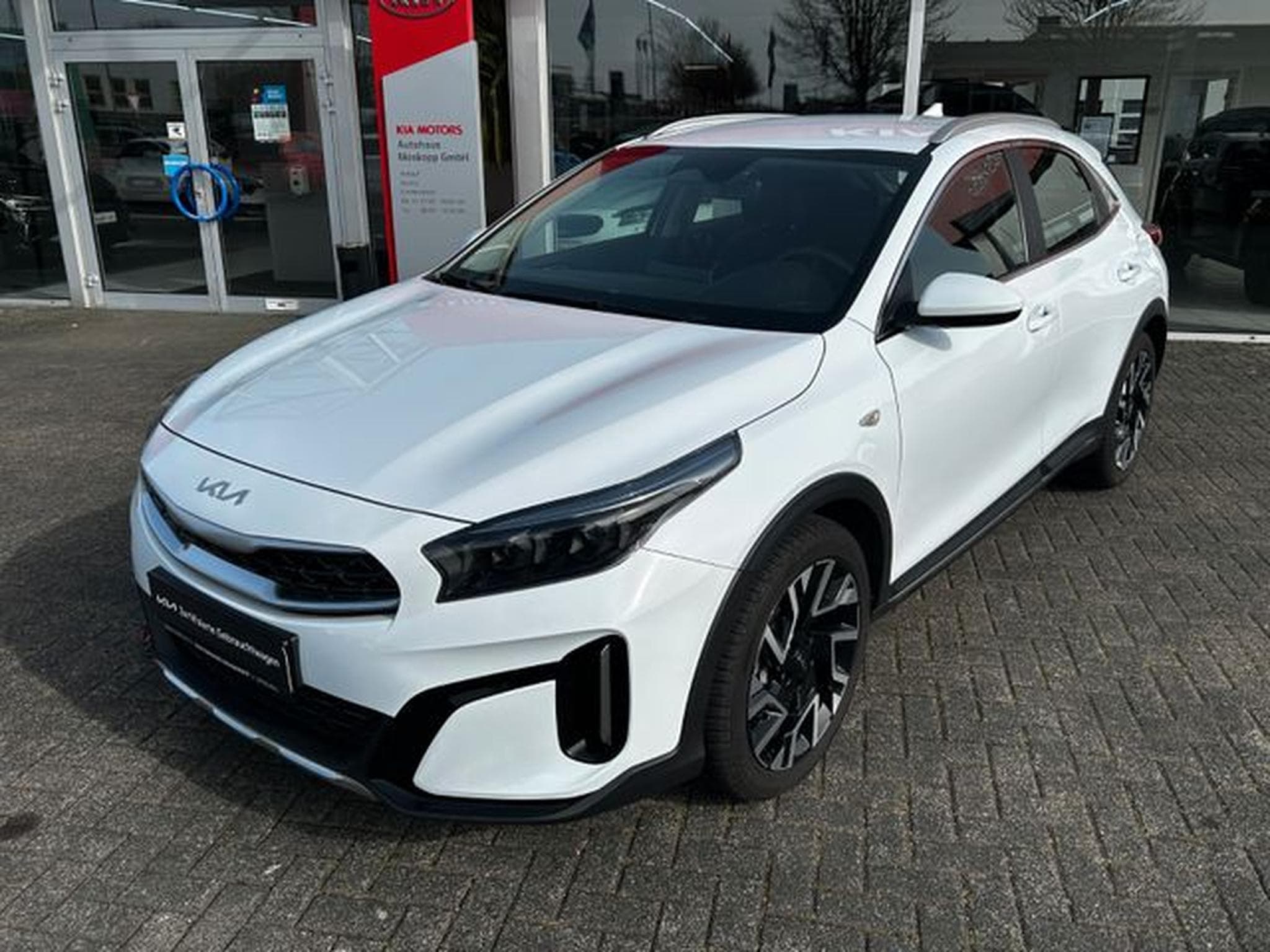 Kia XCeed XCeed 1,5T DCT Vision KomfortNavi Kamera LED (2025) - Photo 3