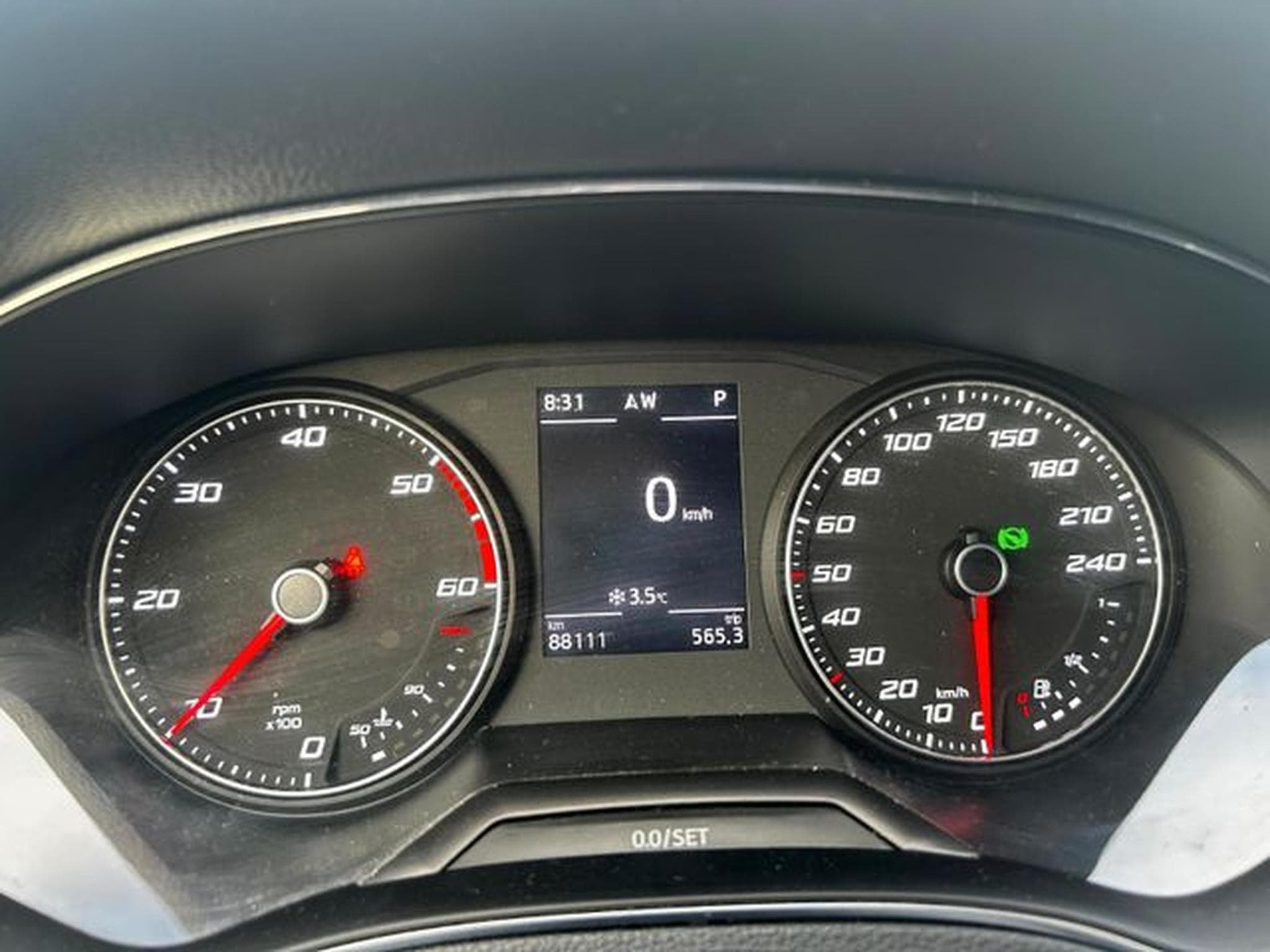 Seat Ibiza Ibiza 1,6 TDI DSG Style Navi AHK LED SHZ PDC (2019) - Photo 14