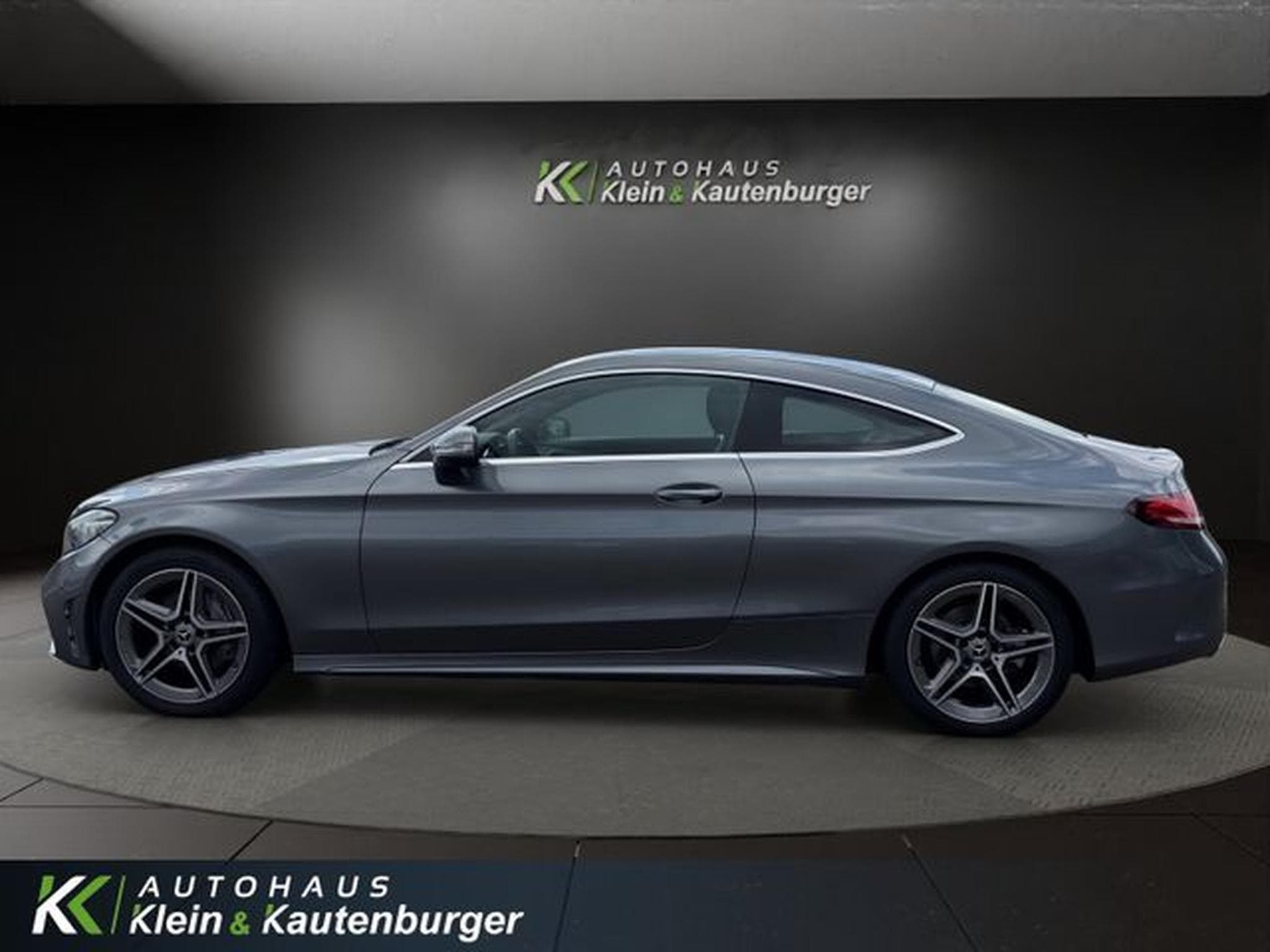 Mercedes C 200 C 200 coupé AMG LINE+MBUX+AMBIENTE+KAMERA+LED (2019) - Photo 8