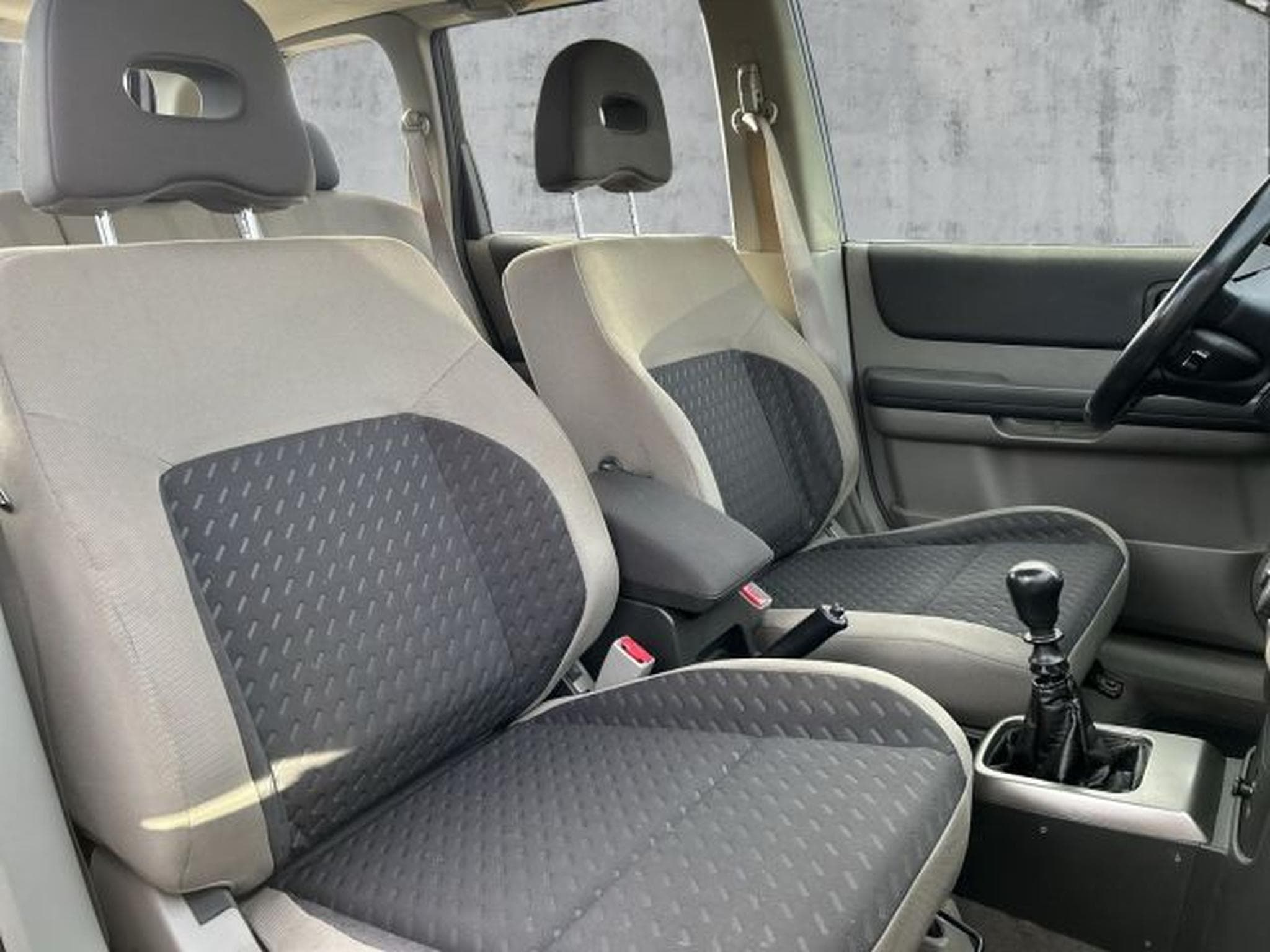 Nissan X-Trail X-Trail Sport 2.2dCi 4x4 Blueto. Allwetterreifen (2005) - Photo 13