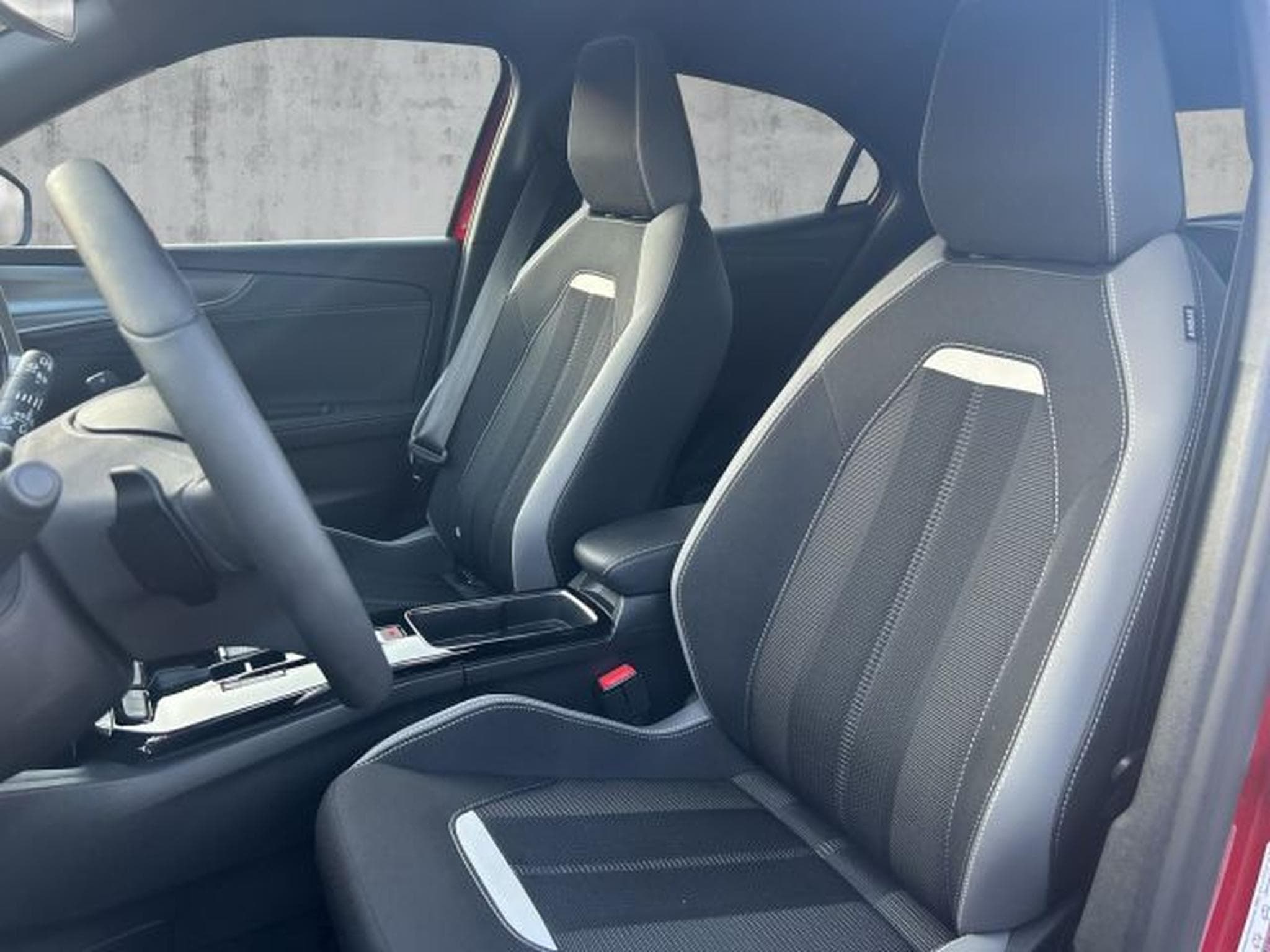 Opel Mokka Mokka 1.2 GS Line Autom. NAVI RFK 180 LED SHZG (2024) - Foto 11