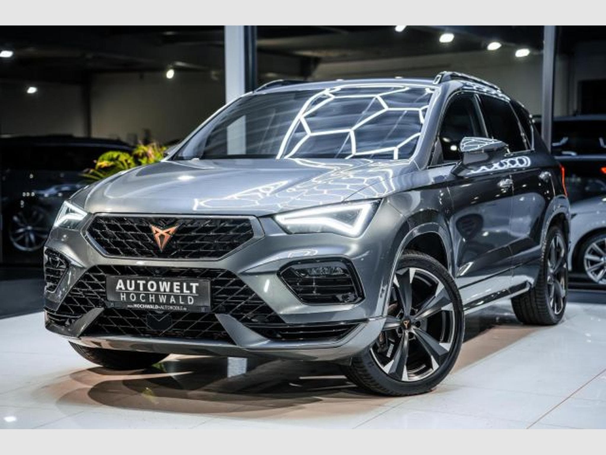Cupra Ateca Ateca VZ 2.0 TSI DSG 4D NAVI LED Totwink. RFK SS (2024) - Photo 2