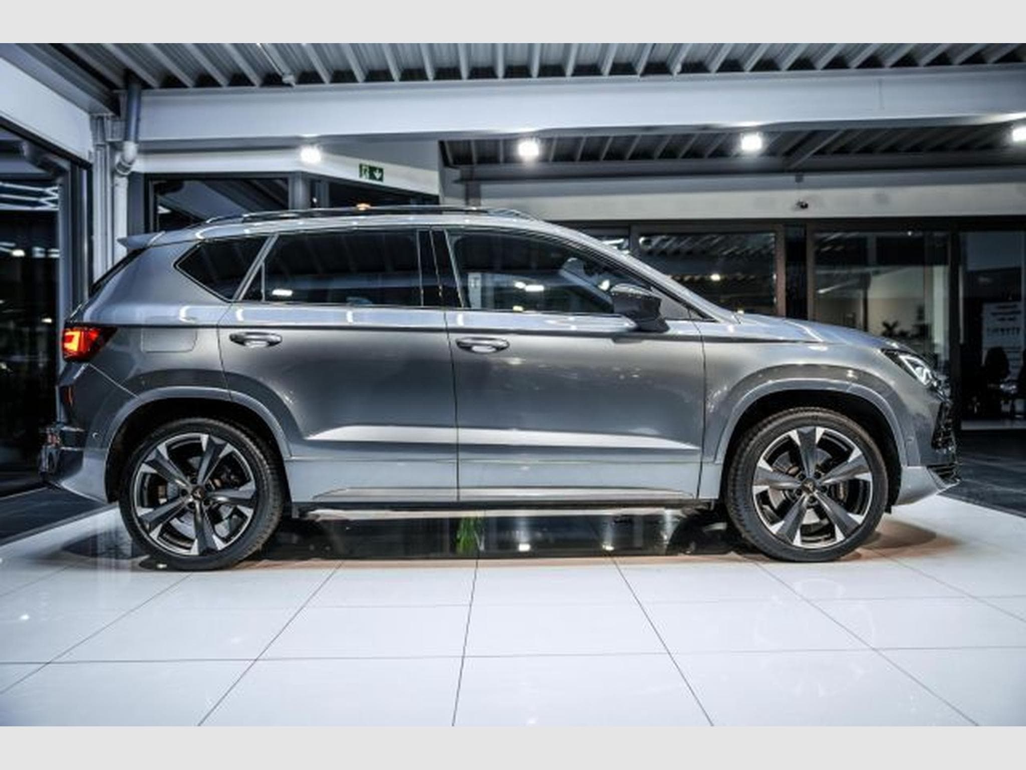 Cupra Ateca Ateca VZ 2.0 TSI DSG 4D NAVI LED Totwink. RFK SS (2024) - Photo 7