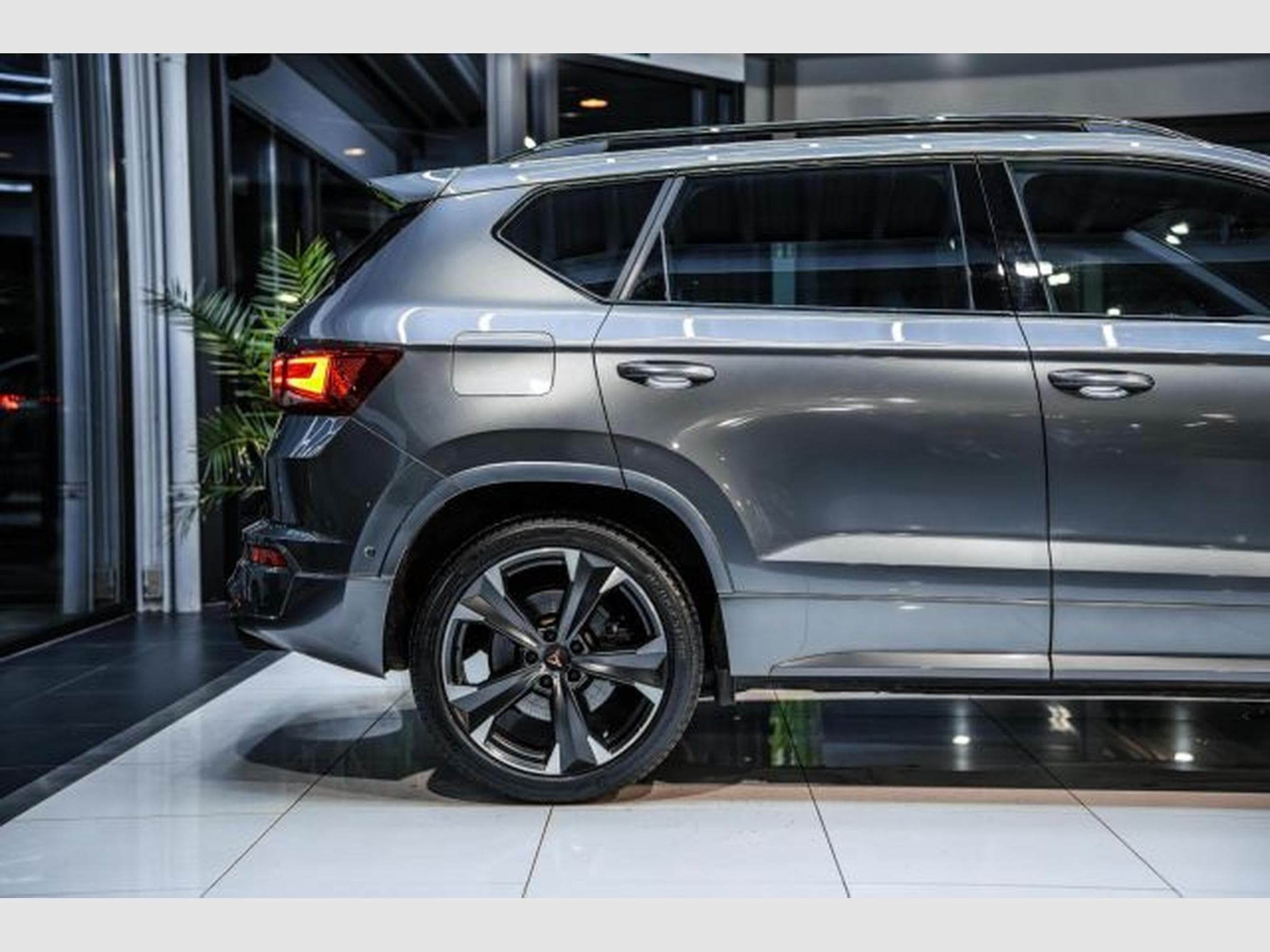 Cupra Ateca Ateca VZ 2.0 TSI DSG 4D NAVI LED Totwink. RFK SS (2024) - Photo 8