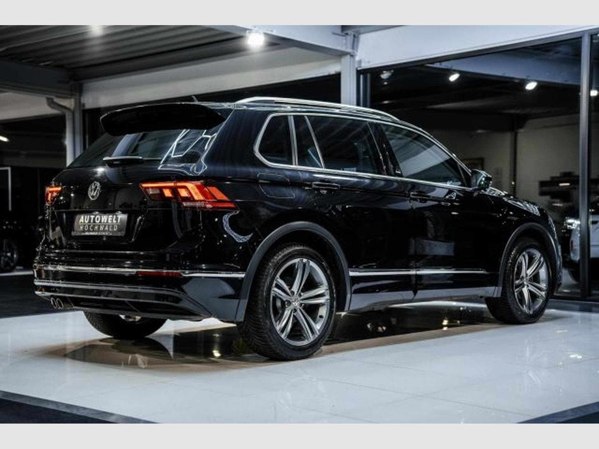 VW Tiguan Tiguan 1.4 TSI R-Line JOIN NAVI LED ACC GARANTIE (2018) - Photo 11