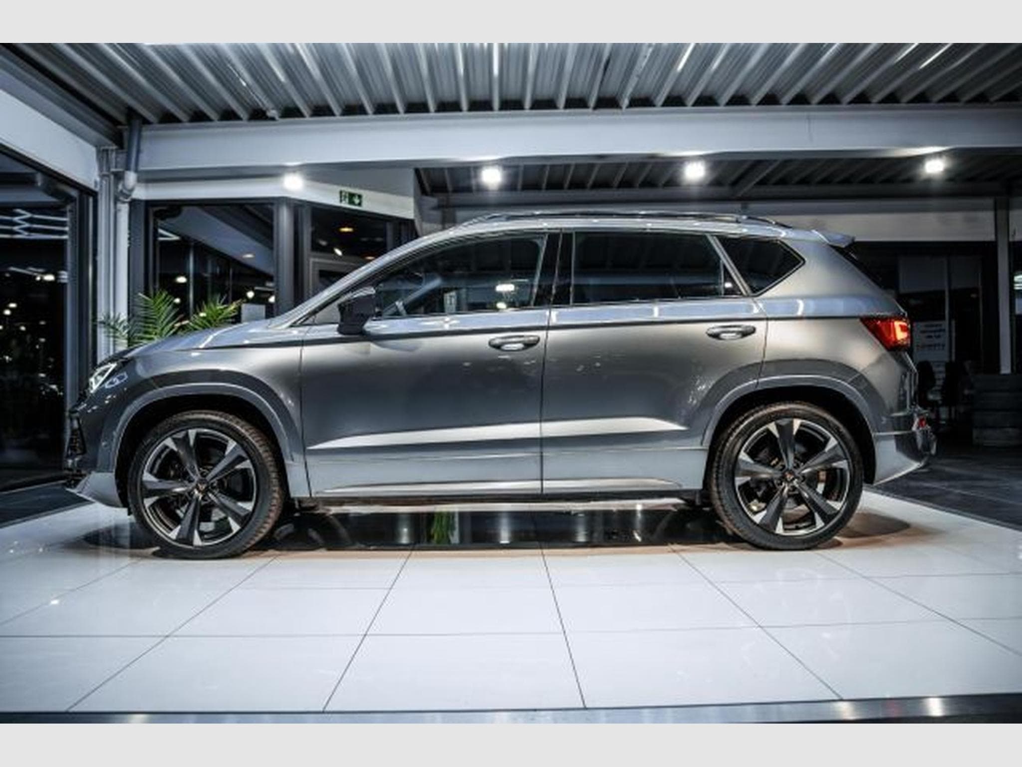 Cupra Ateca Ateca VZ 2.0 TSI DSG 4Drive NAVI RFK LED SSLekrd (2023) - Photo 10