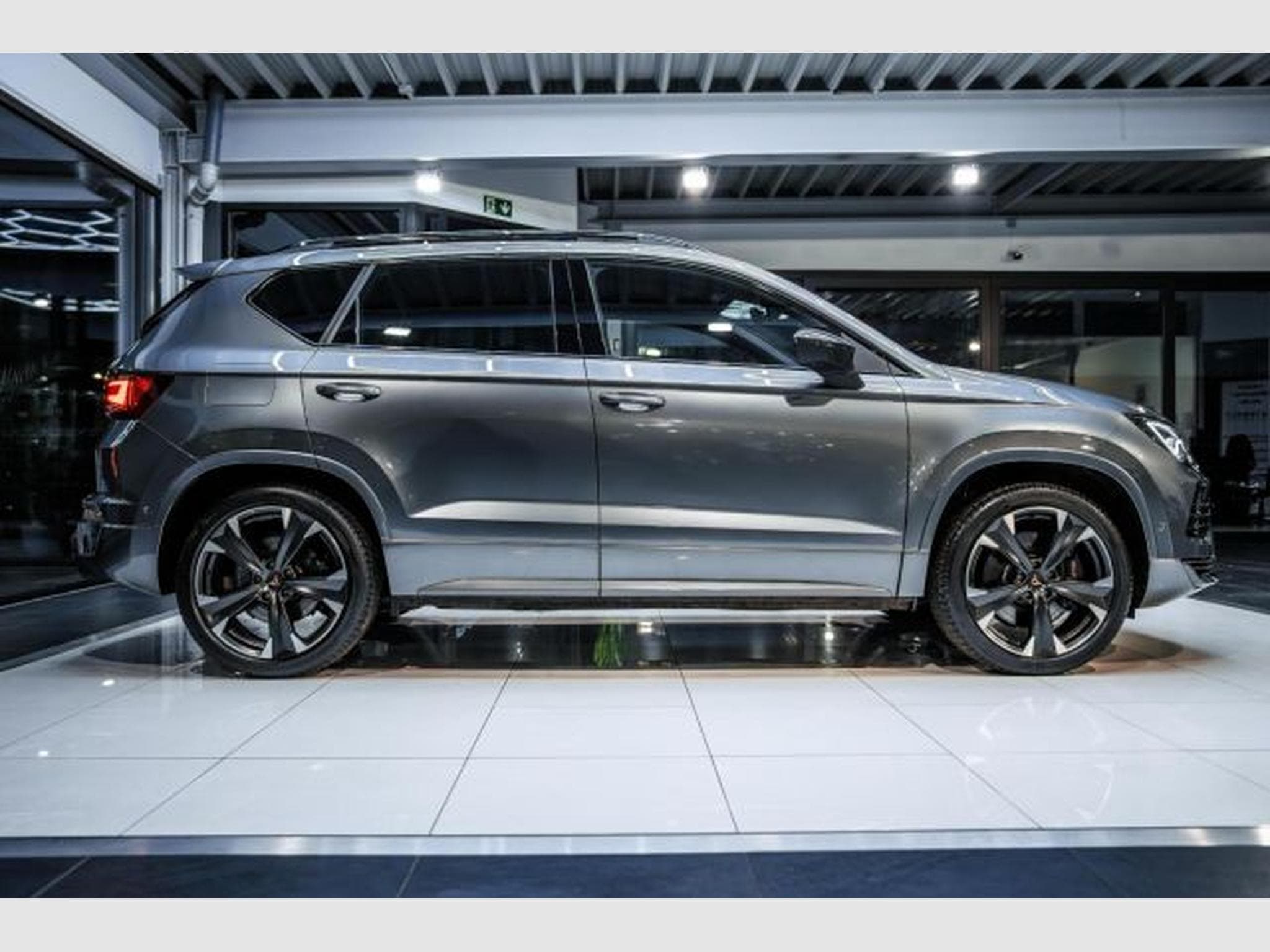 Cupra Ateca Ateca VZ 2.0 TSI DSG 4Drive NAVI RFK LED SSLekrd (2023) - Photo 7