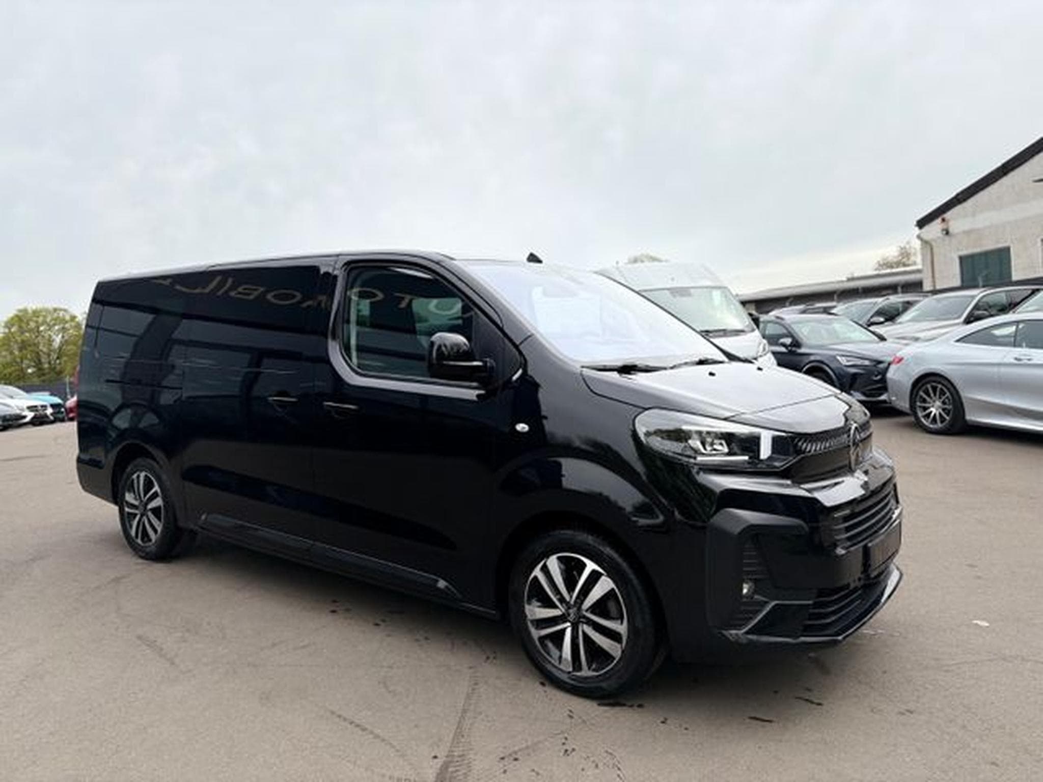 Citroën SpaceTourer SPACETOURER PLUS XL AUT..*1.HAND*NAVI*8 SITZER* (2024) - Foto 5