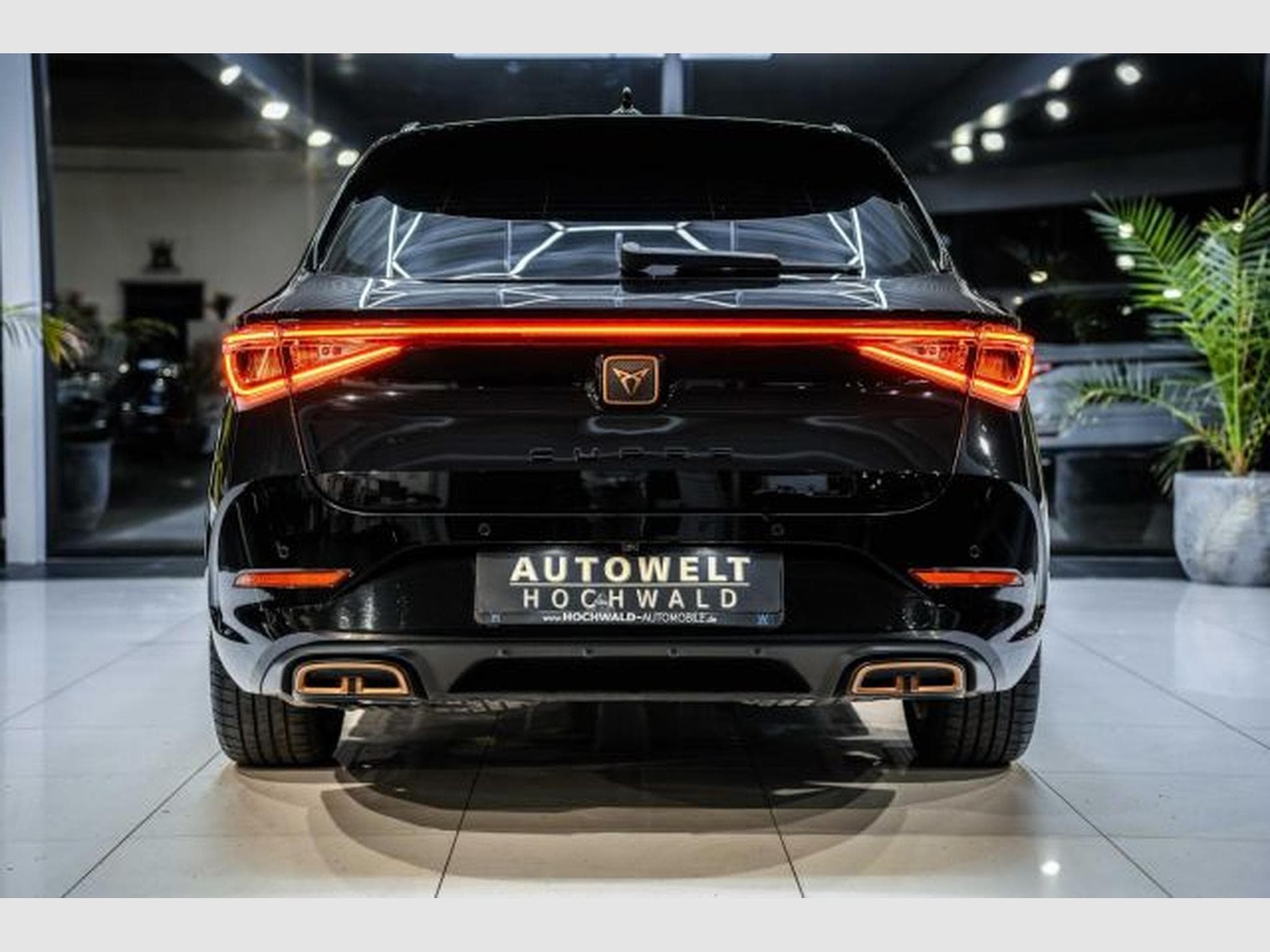 Cupra Leon Leon SP 1.4 e-Hybrid DSG NAVI RFK LED Full Link (2022) - Foto 12