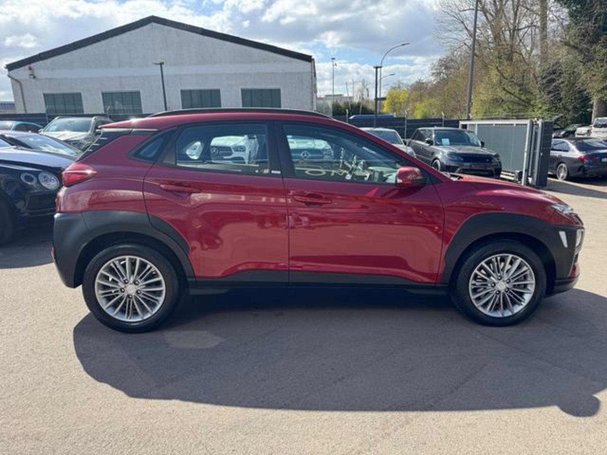 Hyundai KONA KONA TEND*AUTOMATIK*NAVI*WINTERPAKET* (2020) - Photo 14