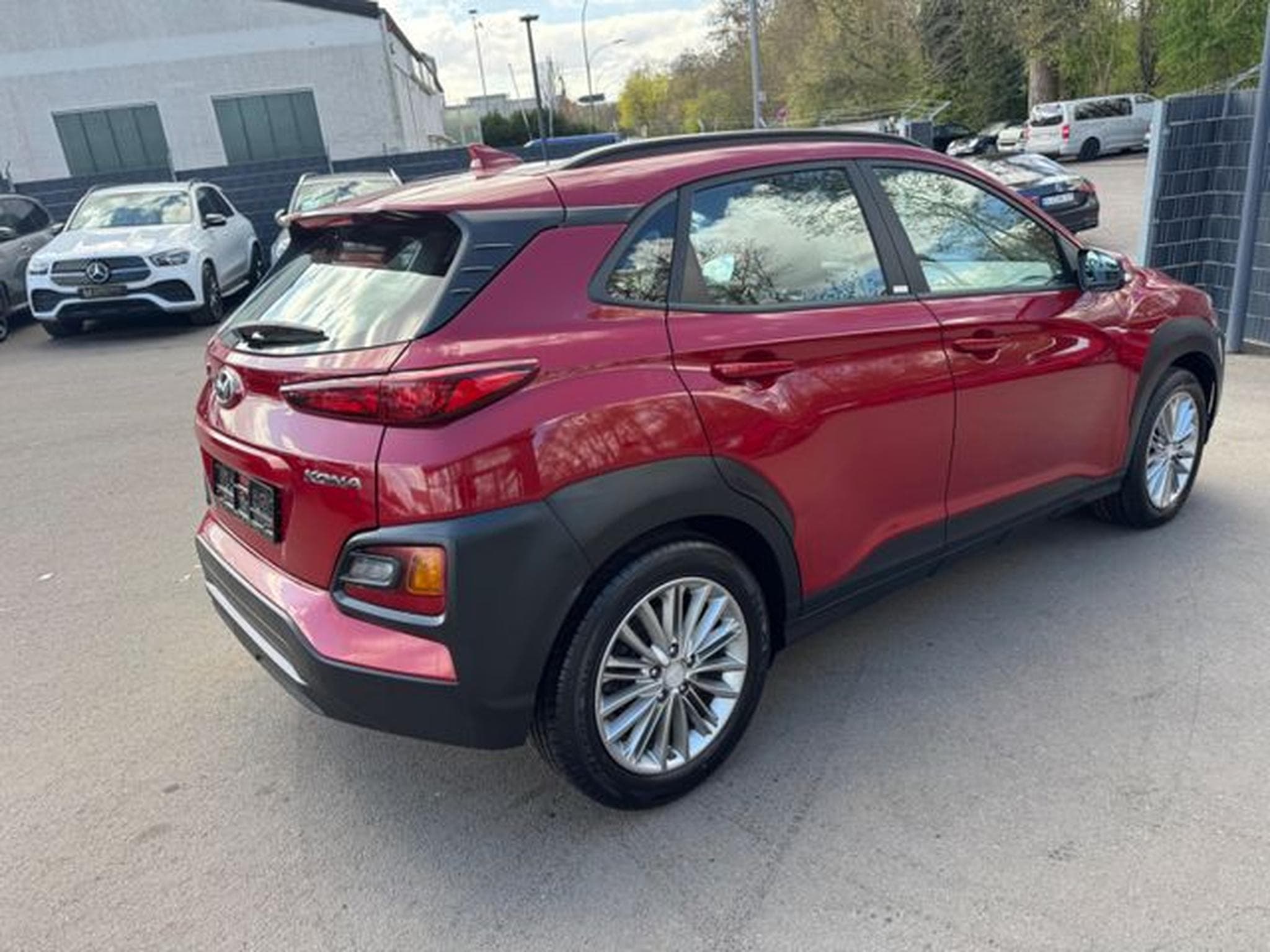 Hyundai KONA KONA TEND*AUTOMATIK*NAVI*WINTERPAKET* (2020) - Photo 6