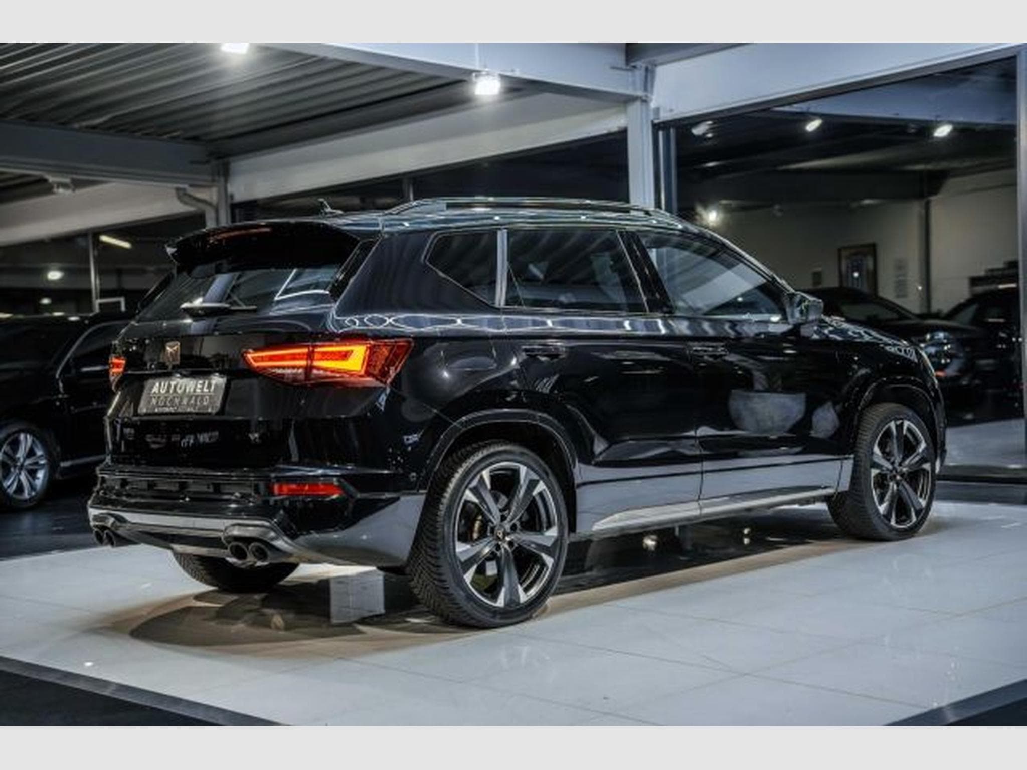 Cupra Ateca Ateca VZ 2.0 TSI DSG 4Drive NAVI 360 LED CarPlay (2024) - Photo 14