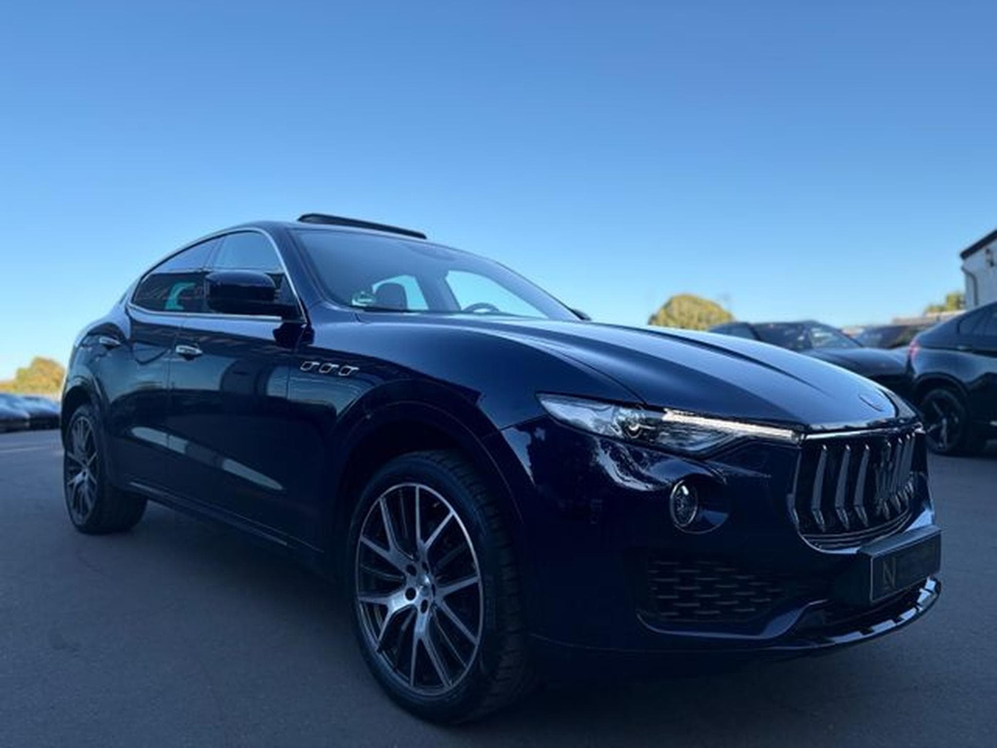 Maserati Levante LEVANTE GRANSPORT Q4 *LED*PANO*LUFT*VOLL* (2018) - Photo 6