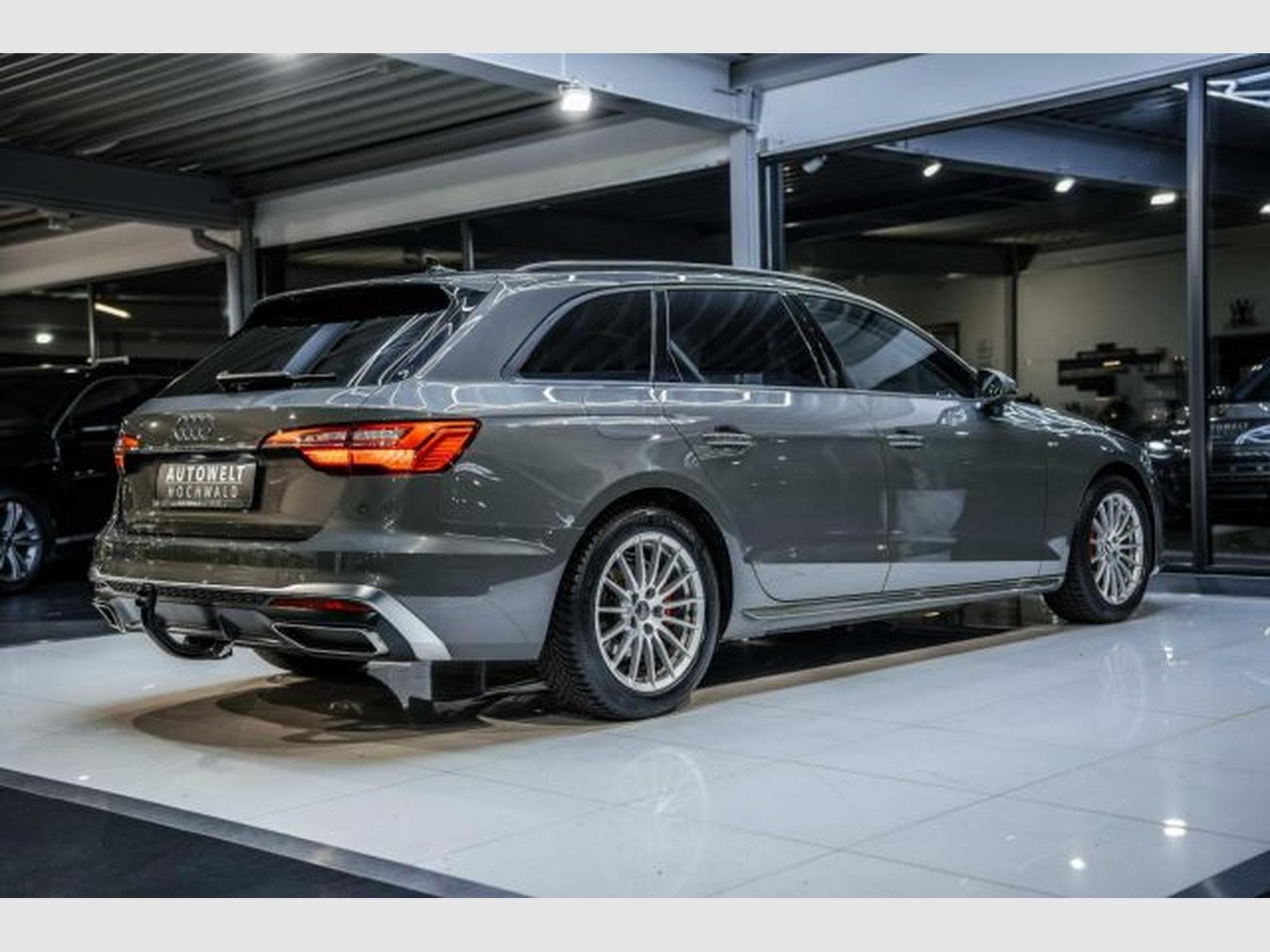 Audi A4 A4 Avant 40 TDI S-tronic S-Line NAVI LED B&amp;O AHK (2023) - Photo 12